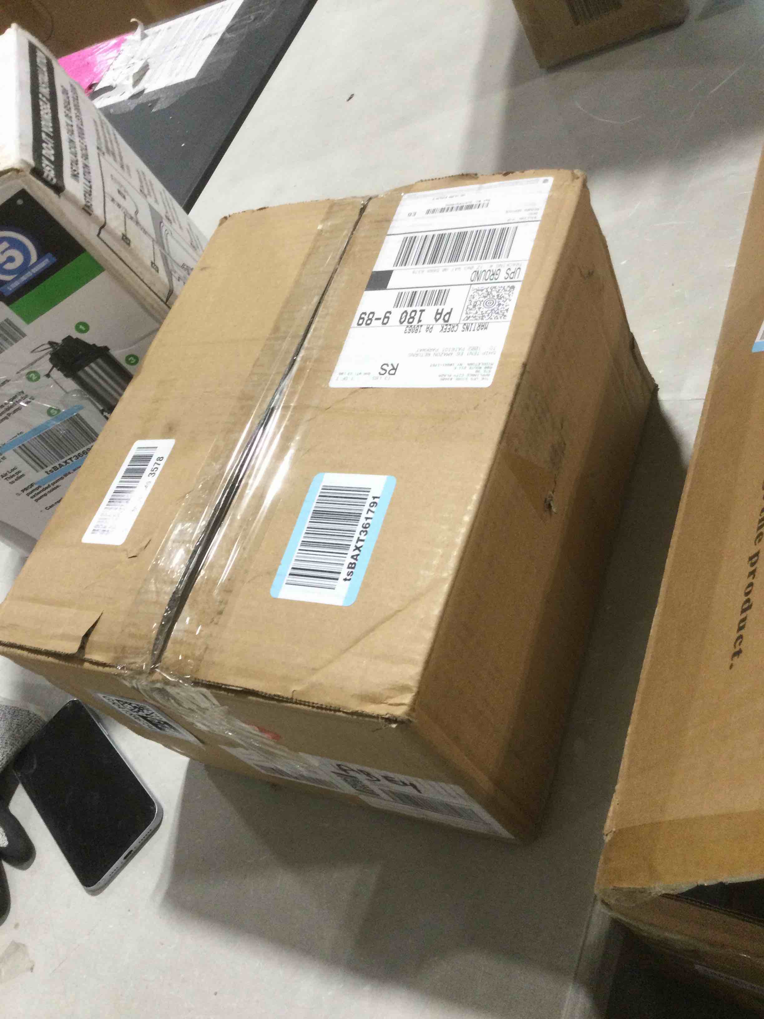 https://s3.amazonaws.com/lotting-images-prod/bidfta/GRA1596734_1744737002431.jpeg