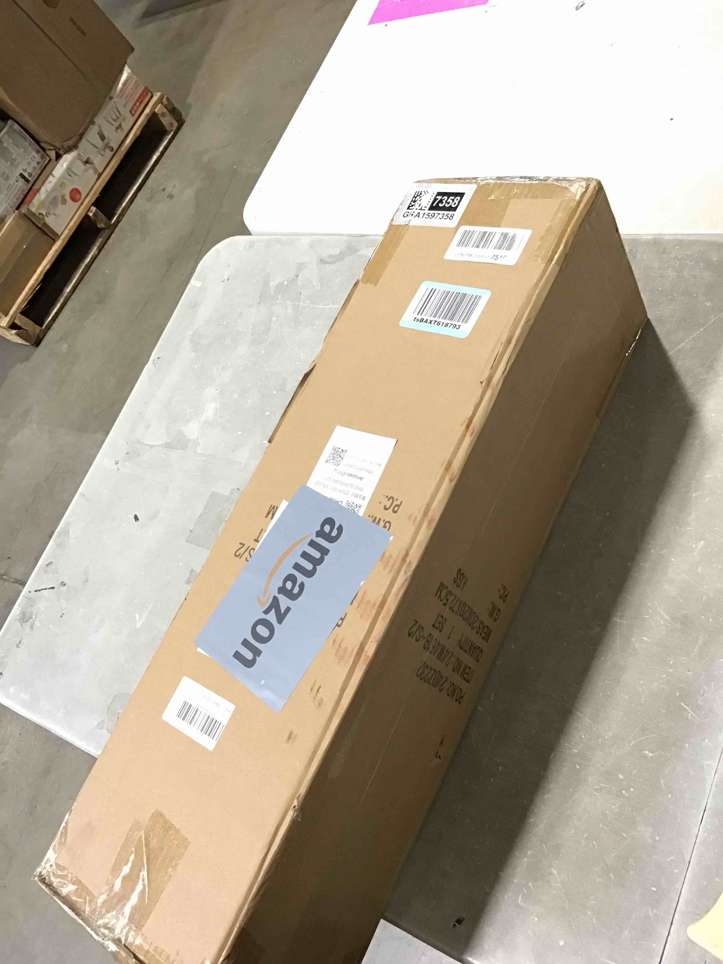 https://s3.amazonaws.com/lotting-images-prod/bidfta/GRA1597358_1742917369260.jpeg