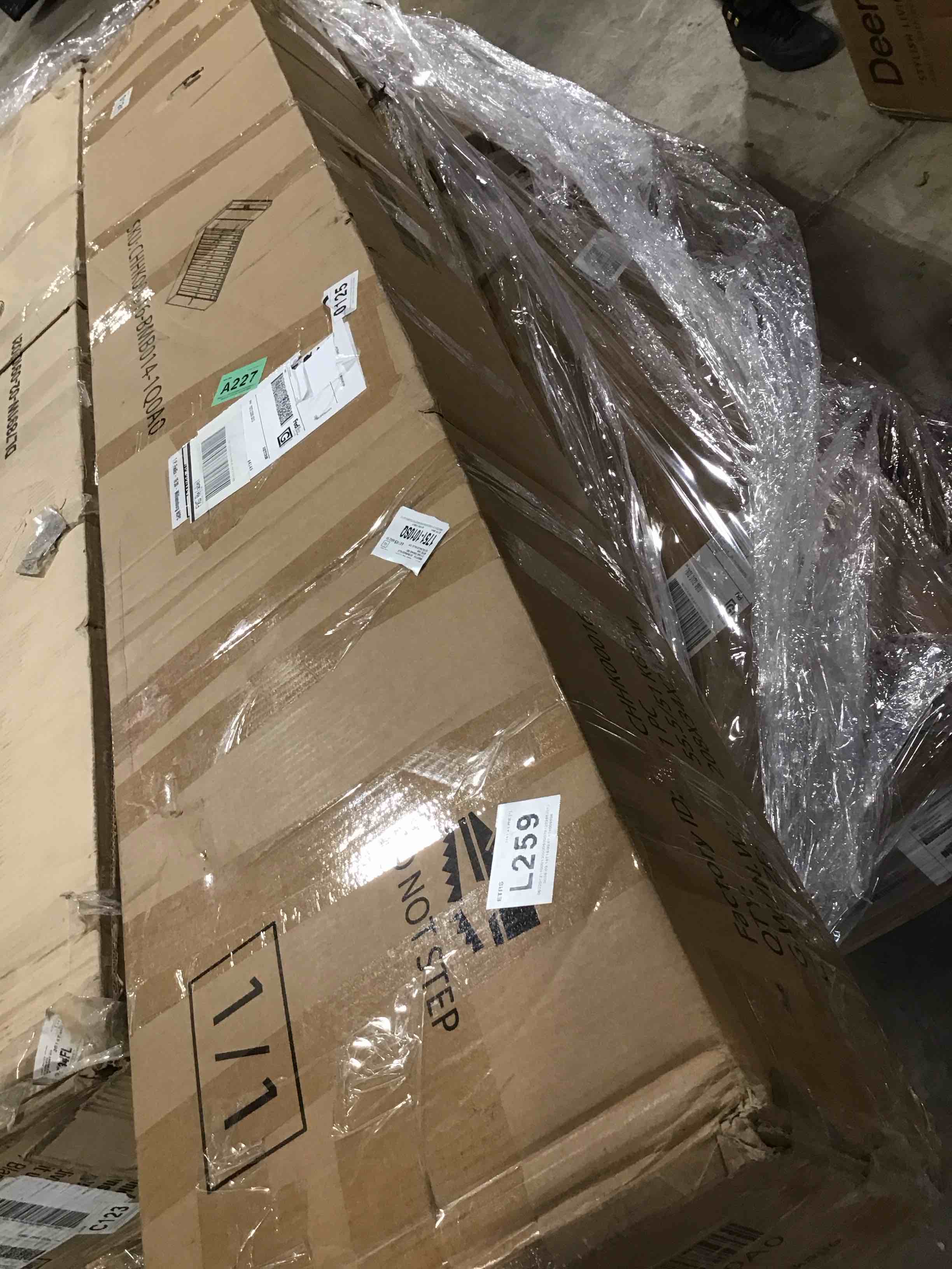 https://s3.amazonaws.com/lotting-images-prod/bidfta/GRA1598300_1743707991036.jpeg