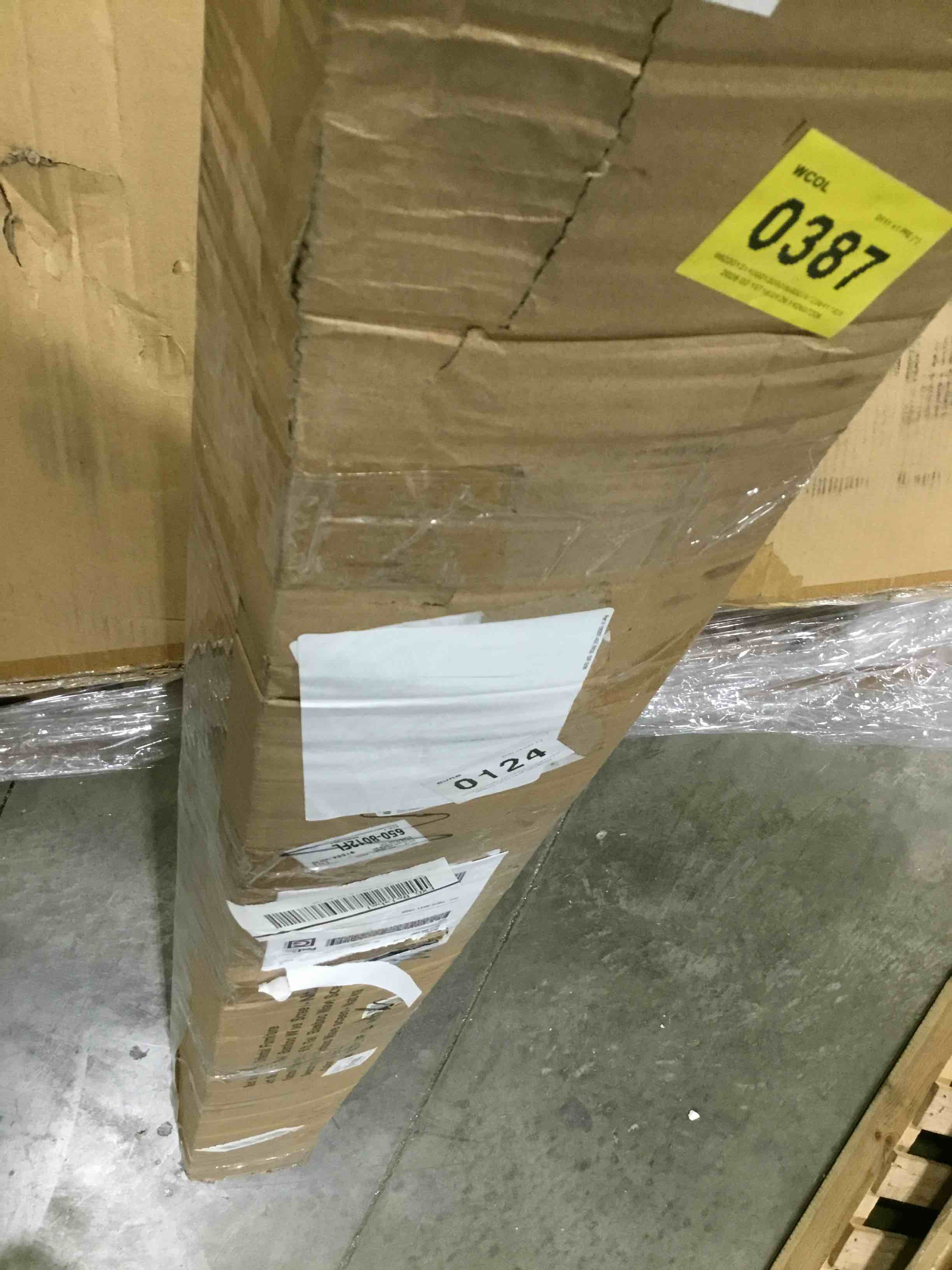 https://s3.amazonaws.com/lotting-images-prod/bidfta/GRA1598994_1744118615122.jpeg