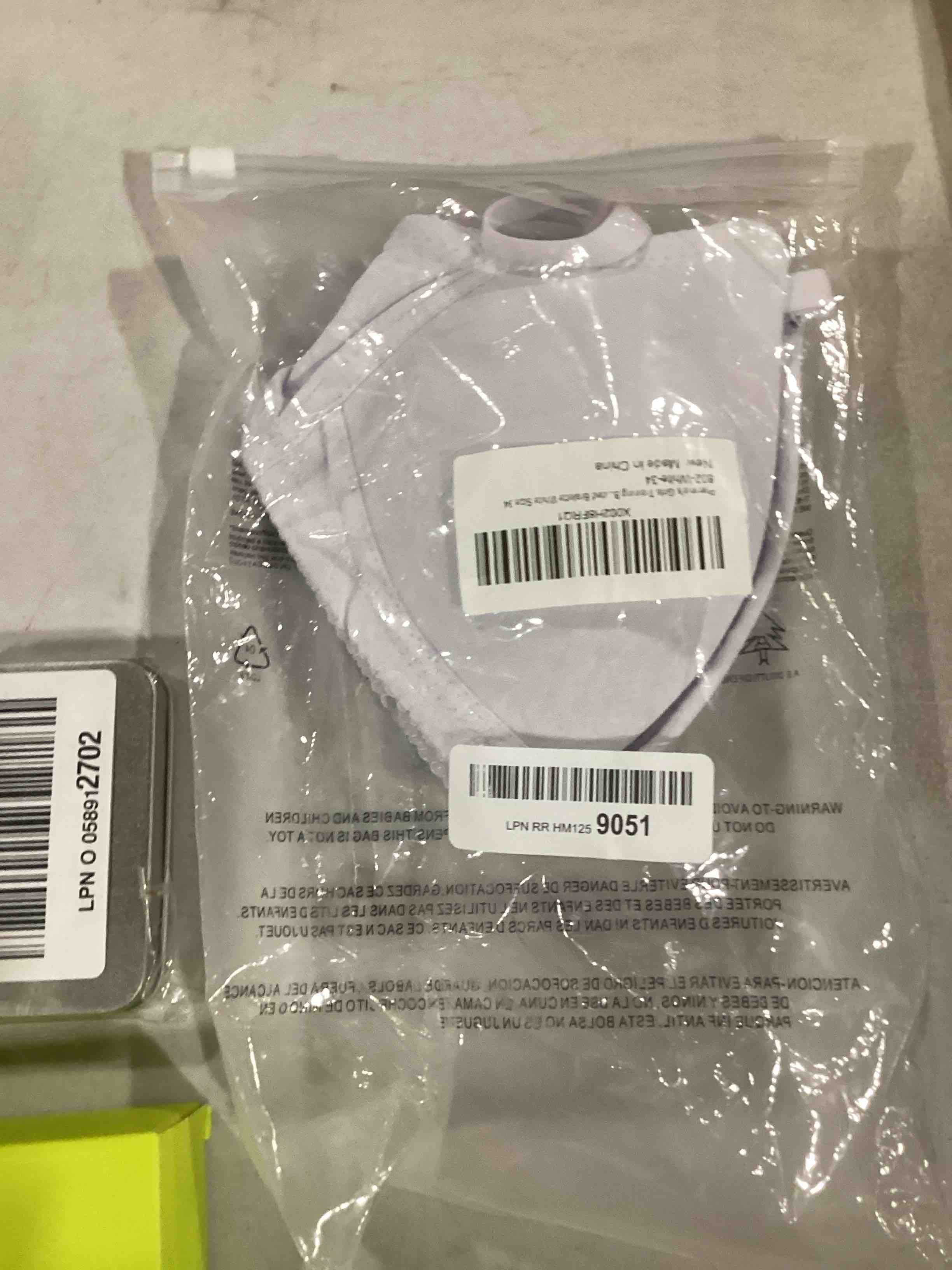 https://s3.amazonaws.com/lotting-images-prod/bidfta/GRA1602914_1731960601289.jpeg