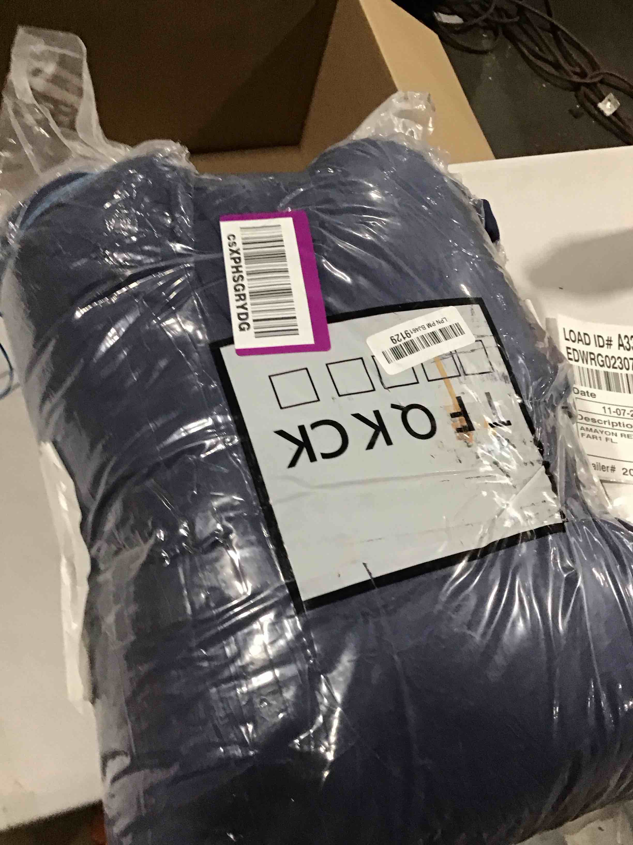https://s3.amazonaws.com/lotting-images-prod/bidfta/GRA1603019_1731010458846.jpeg
