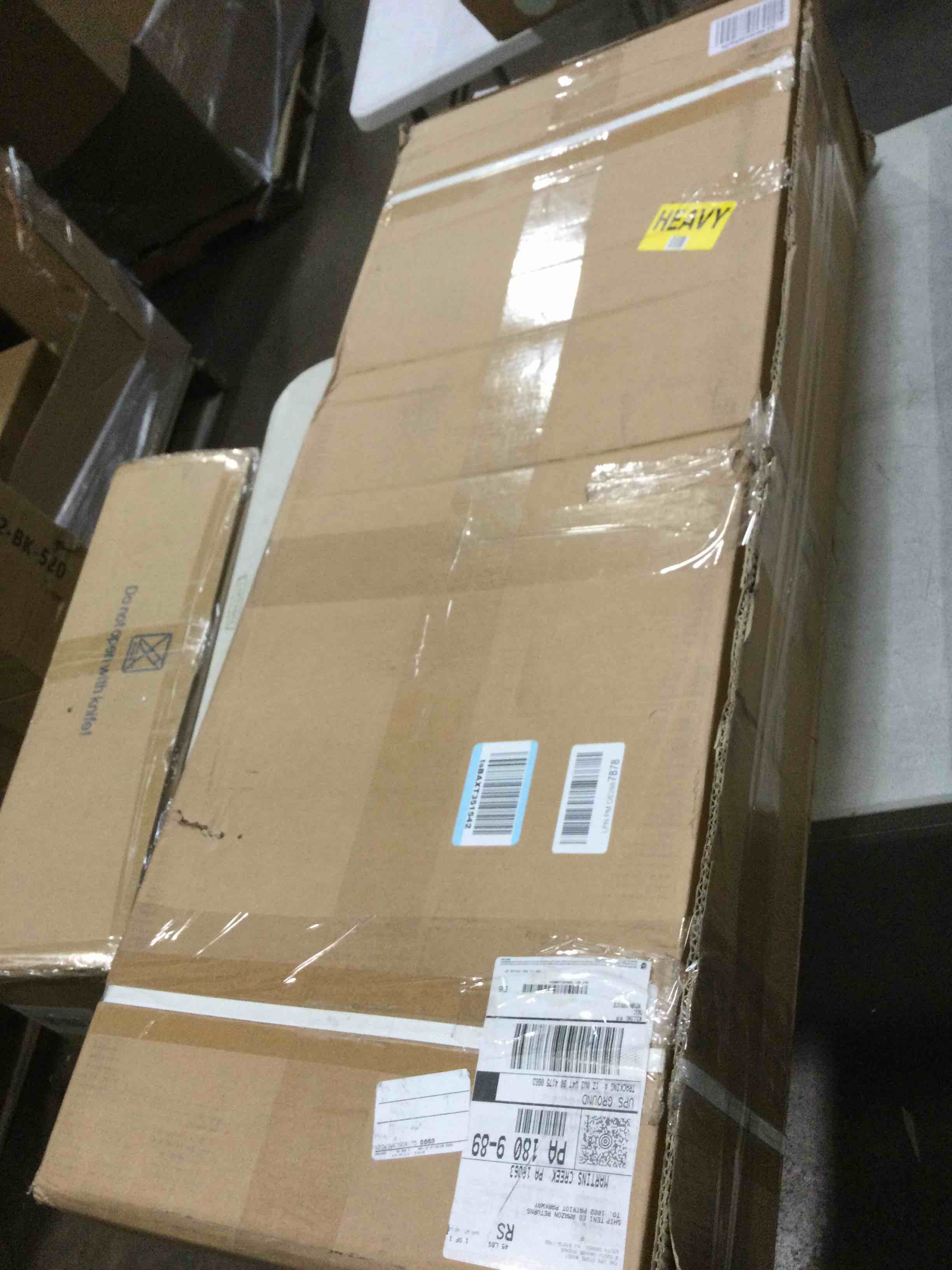 https://s3.amazonaws.com/lotting-images-prod/bidfta/GRA1606878_1732203437513.jpeg