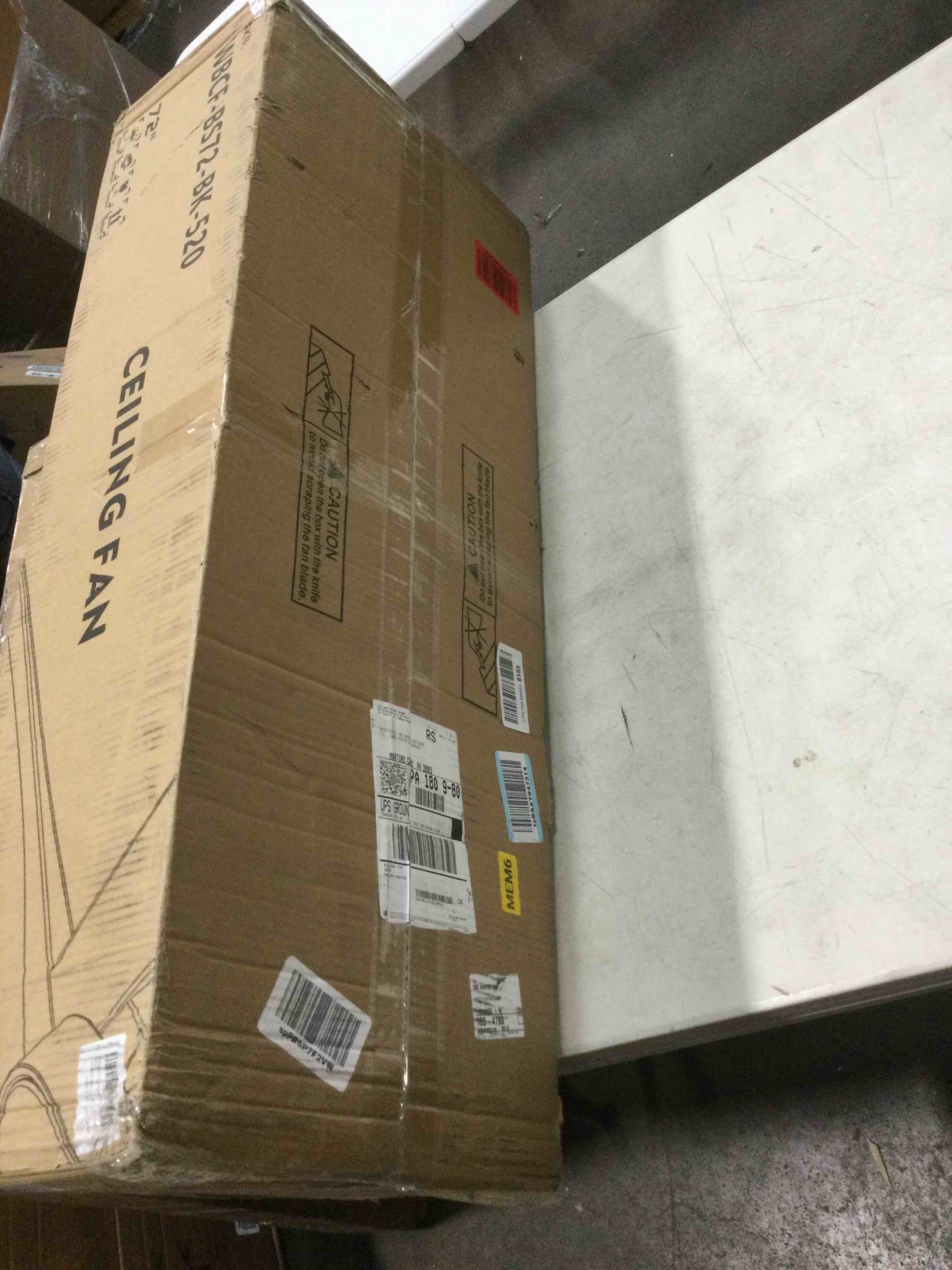 https://s3.amazonaws.com/lotting-images-prod/bidfta/GRA1606880_1732203673305.jpeg