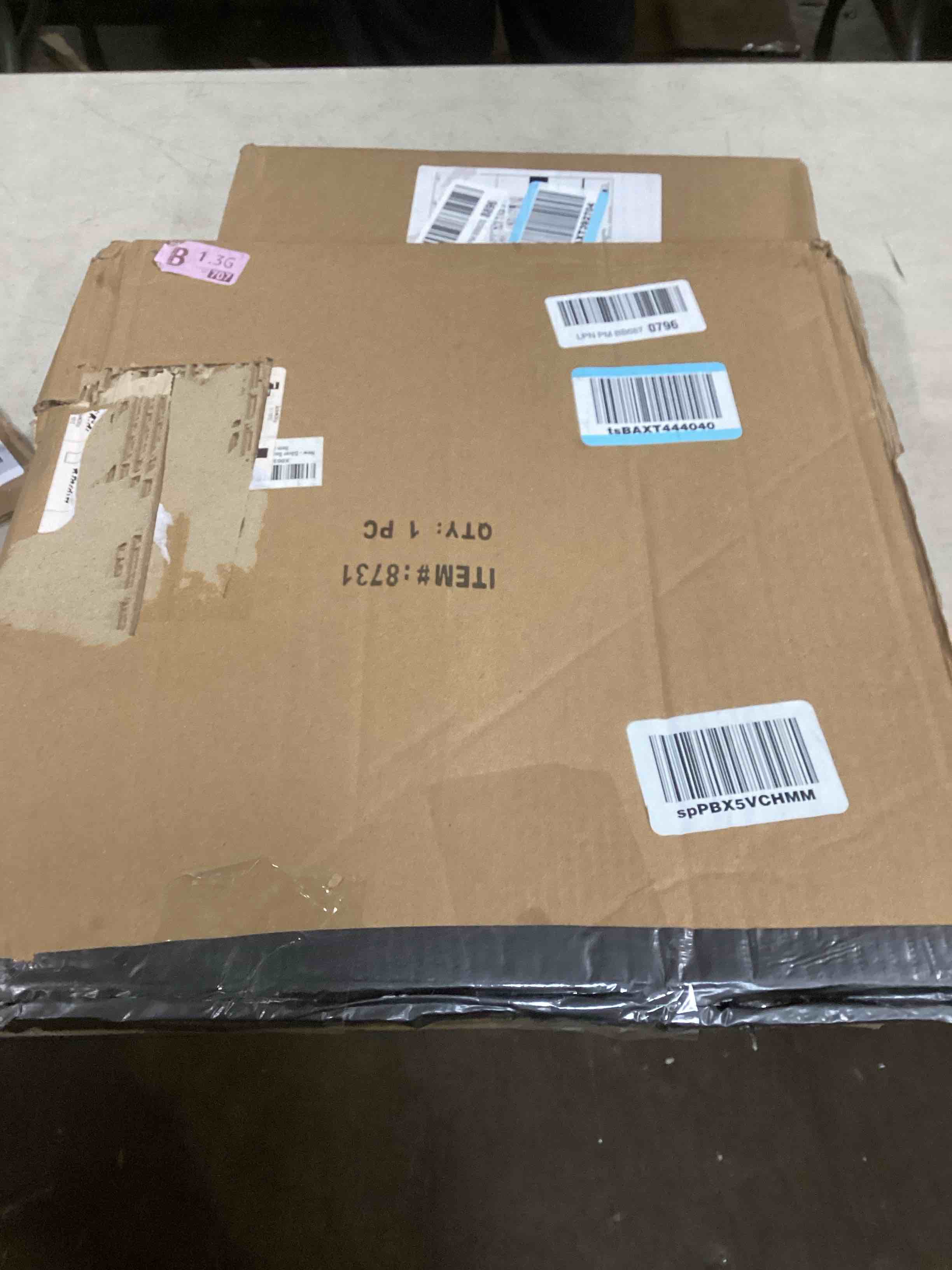 https://s3.amazonaws.com/lotting-images-prod/bidfta/GRA1607663_1732897612378.jpeg