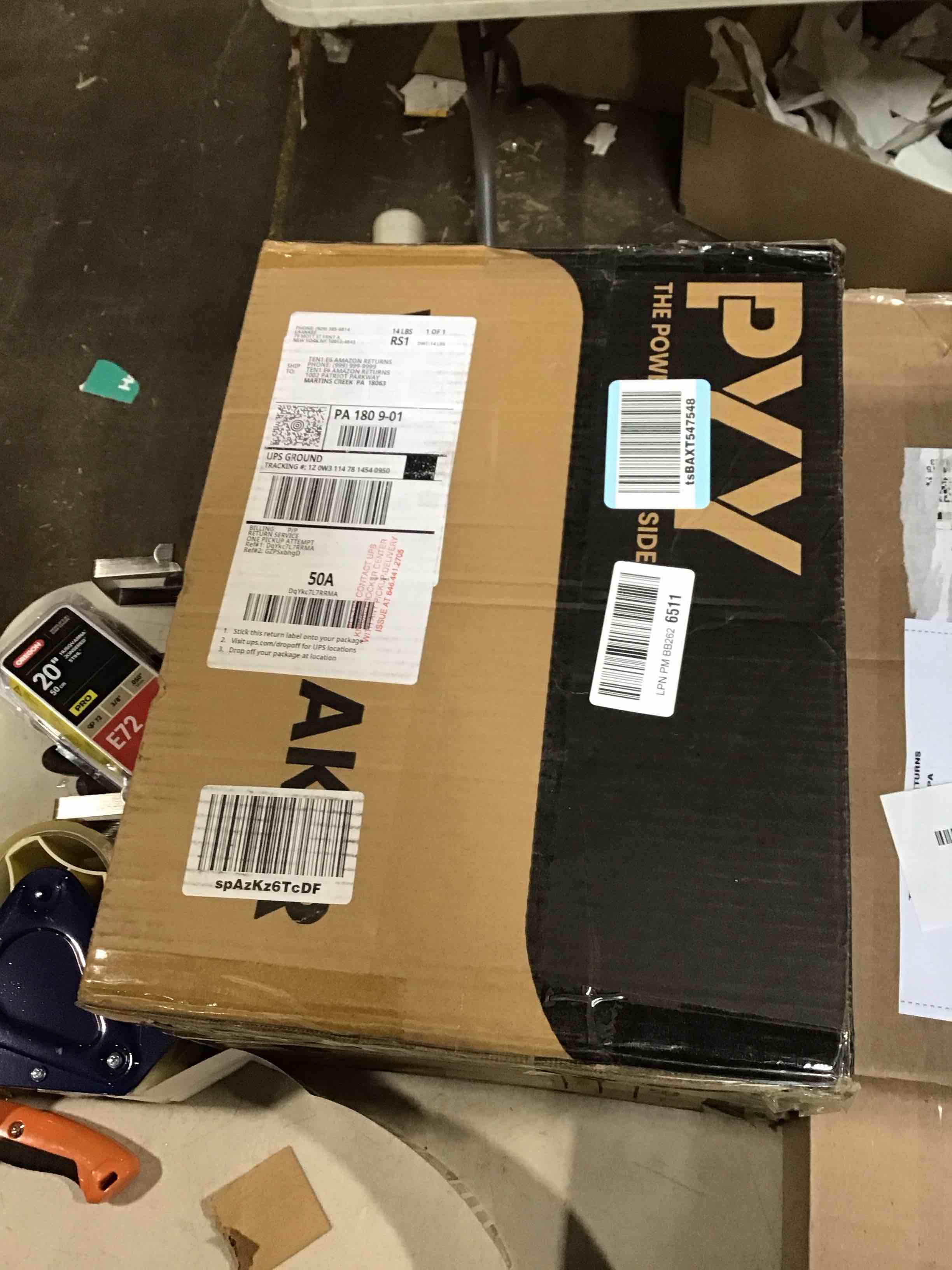 https://s3.amazonaws.com/lotting-images-prod/bidfta/GRA1608712_1733505904746.jpeg