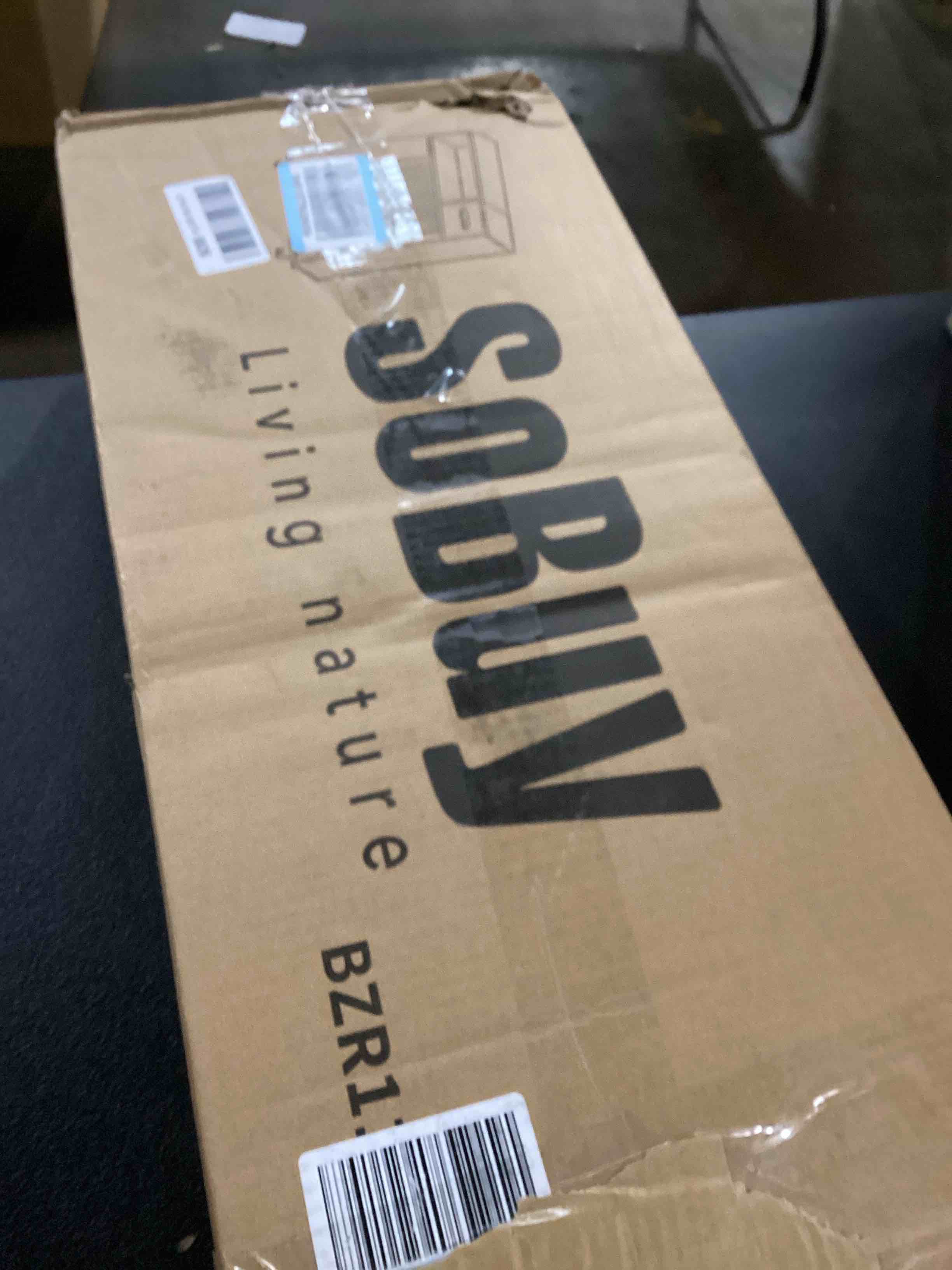 https://s3.amazonaws.com/lotting-images-prod/bidfta/GRA1609068_1731962748628.jpeg