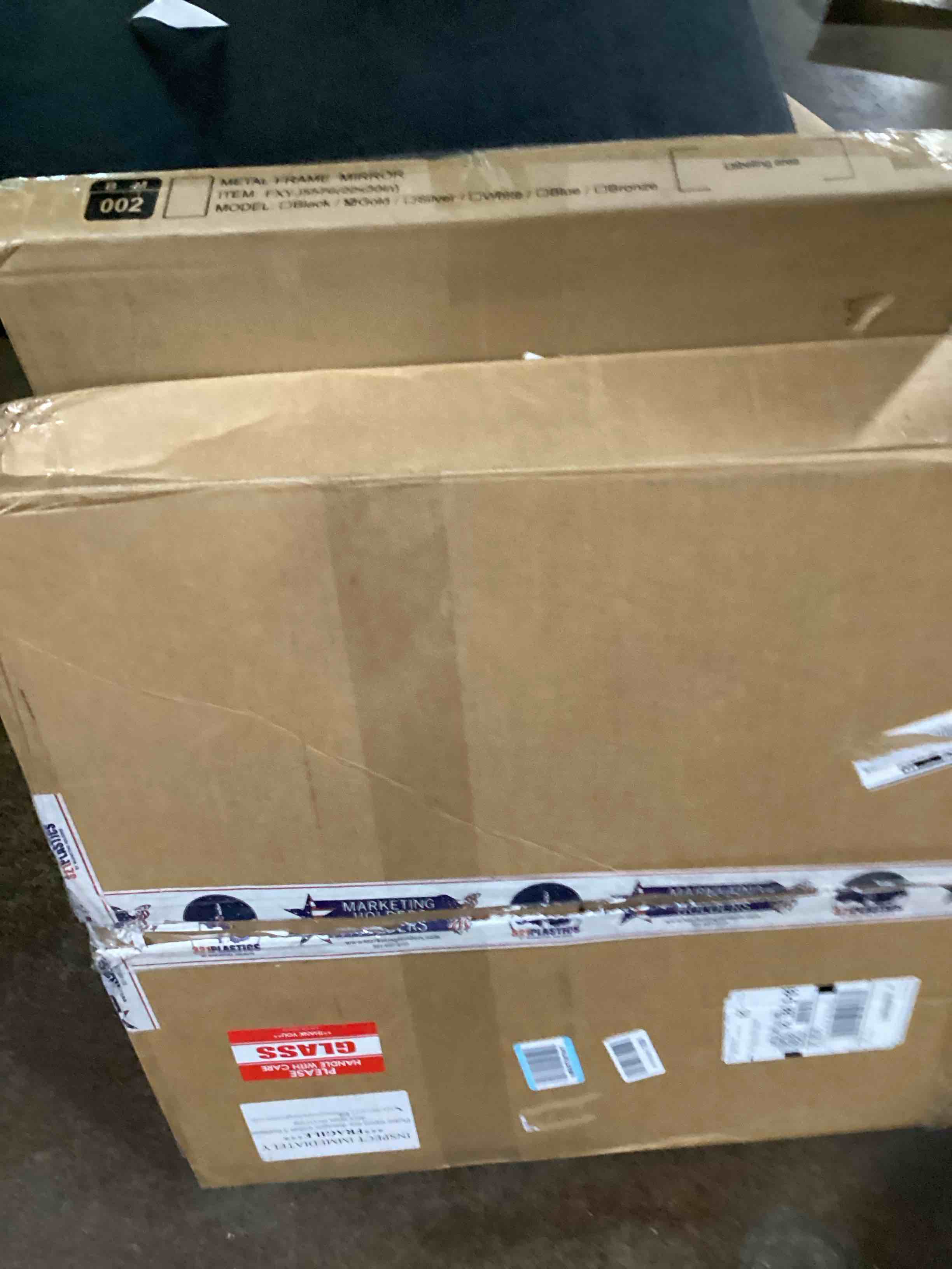 https://s3.amazonaws.com/lotting-images-prod/bidfta/GRA1609353_1732034639891.jpeg
