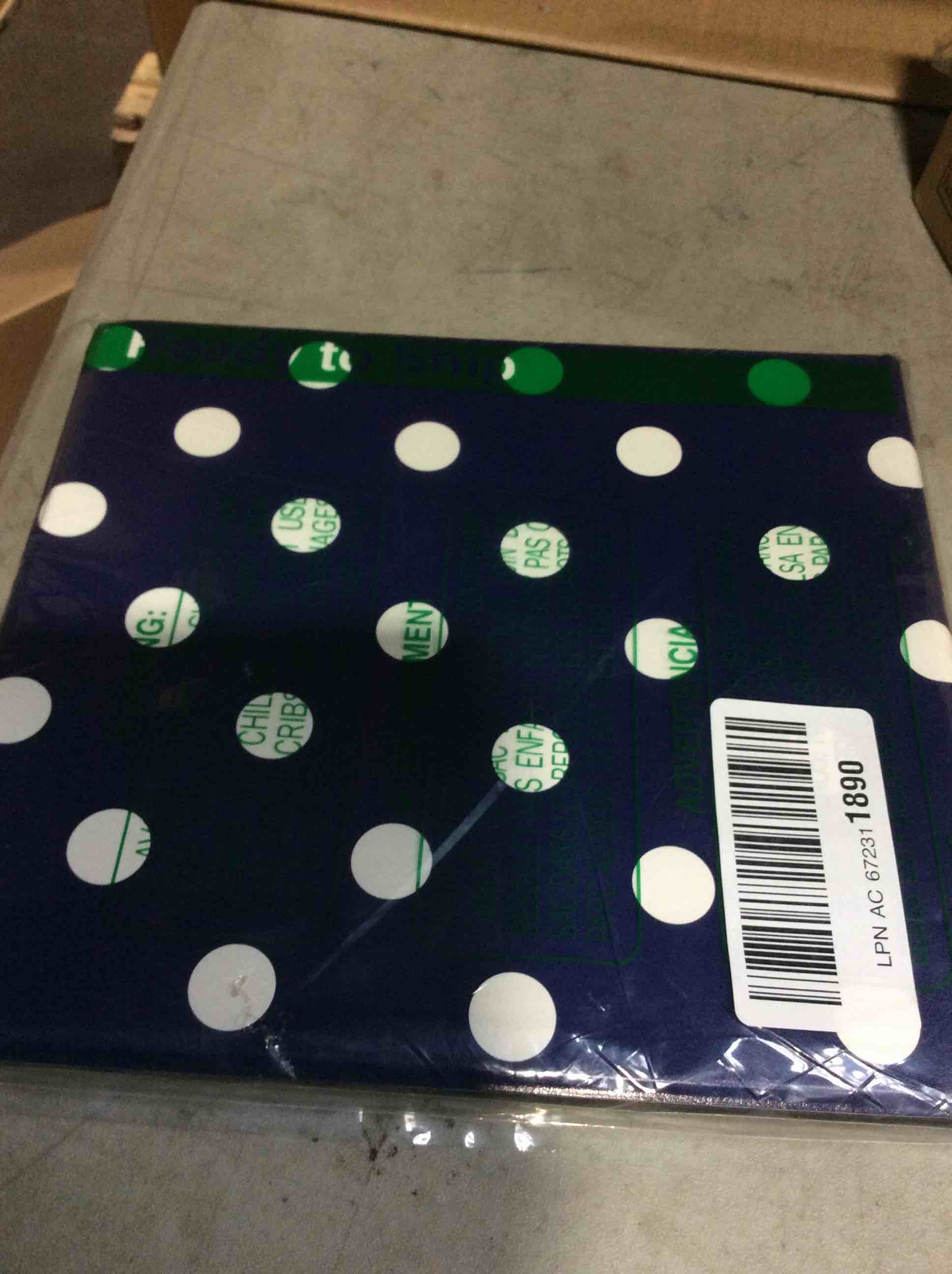 https://s3.amazonaws.com/lotting-images-prod/bidfta/GRA1609483_1732035027717.jpeg