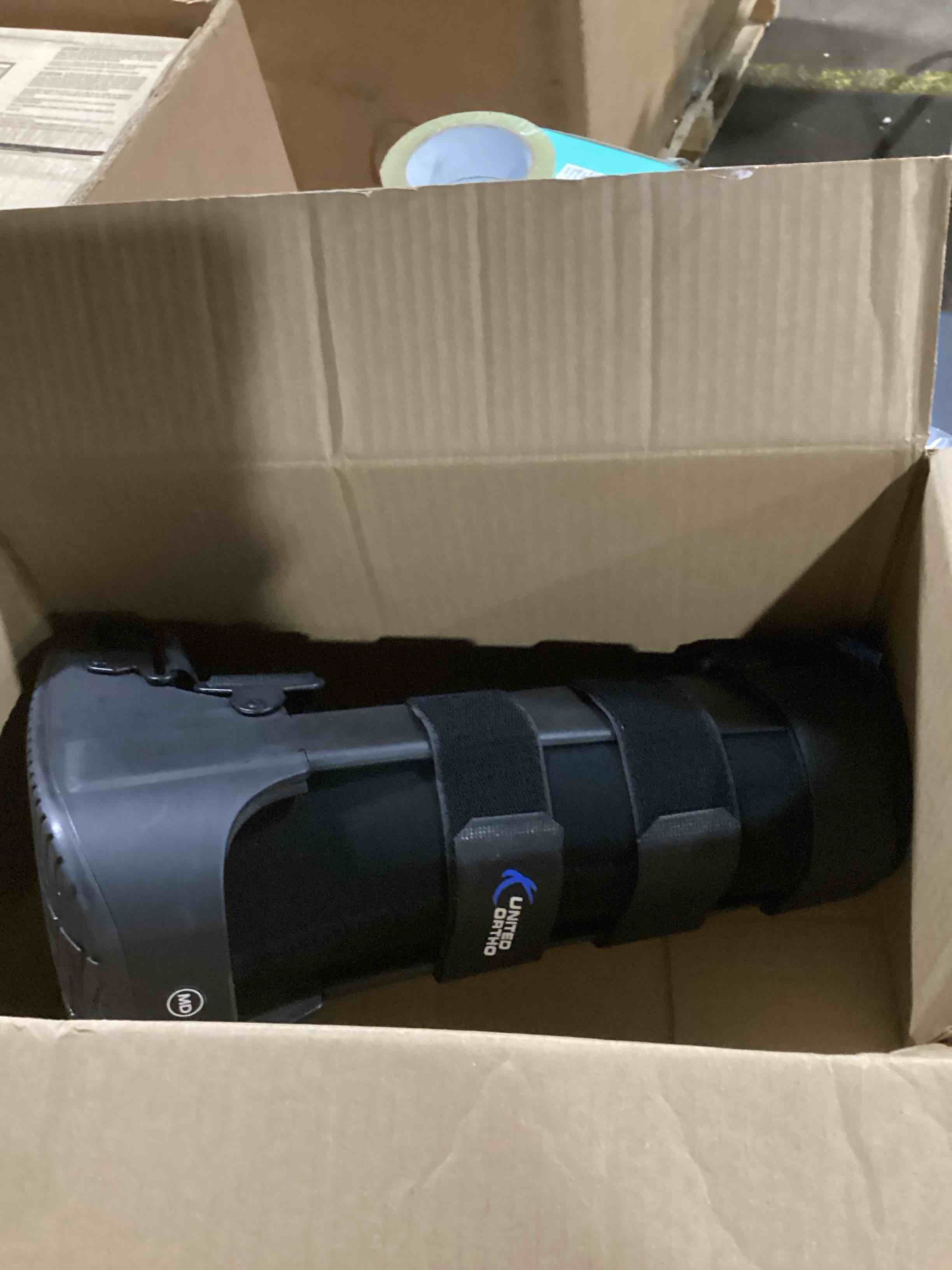 https://s3.amazonaws.com/lotting-images-prod/bidfta/GRA1609548_1731968178429.jpeg