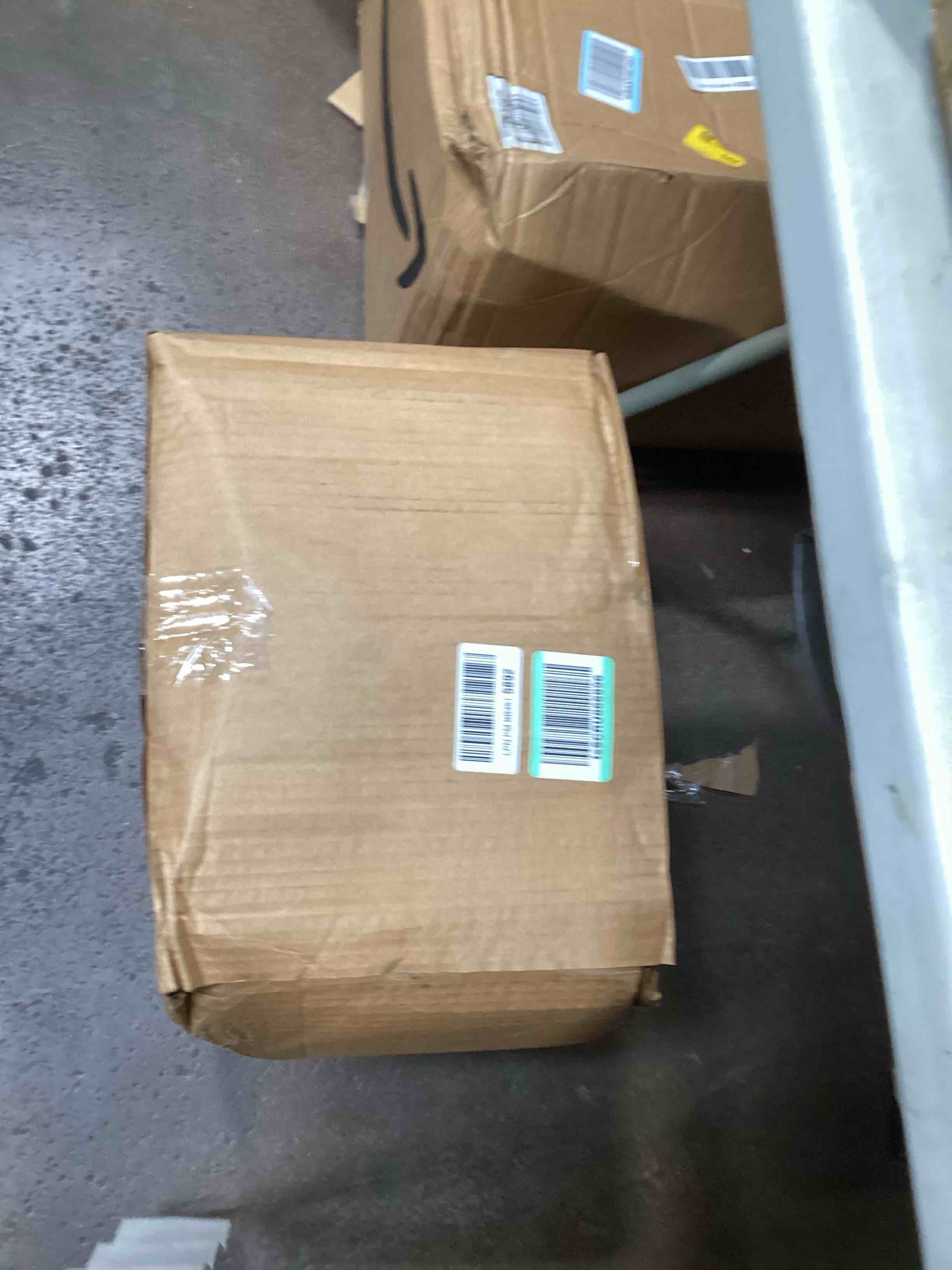 https://s3.amazonaws.com/lotting-images-prod/bidfta/GRA1611360_1732901831010.jpeg