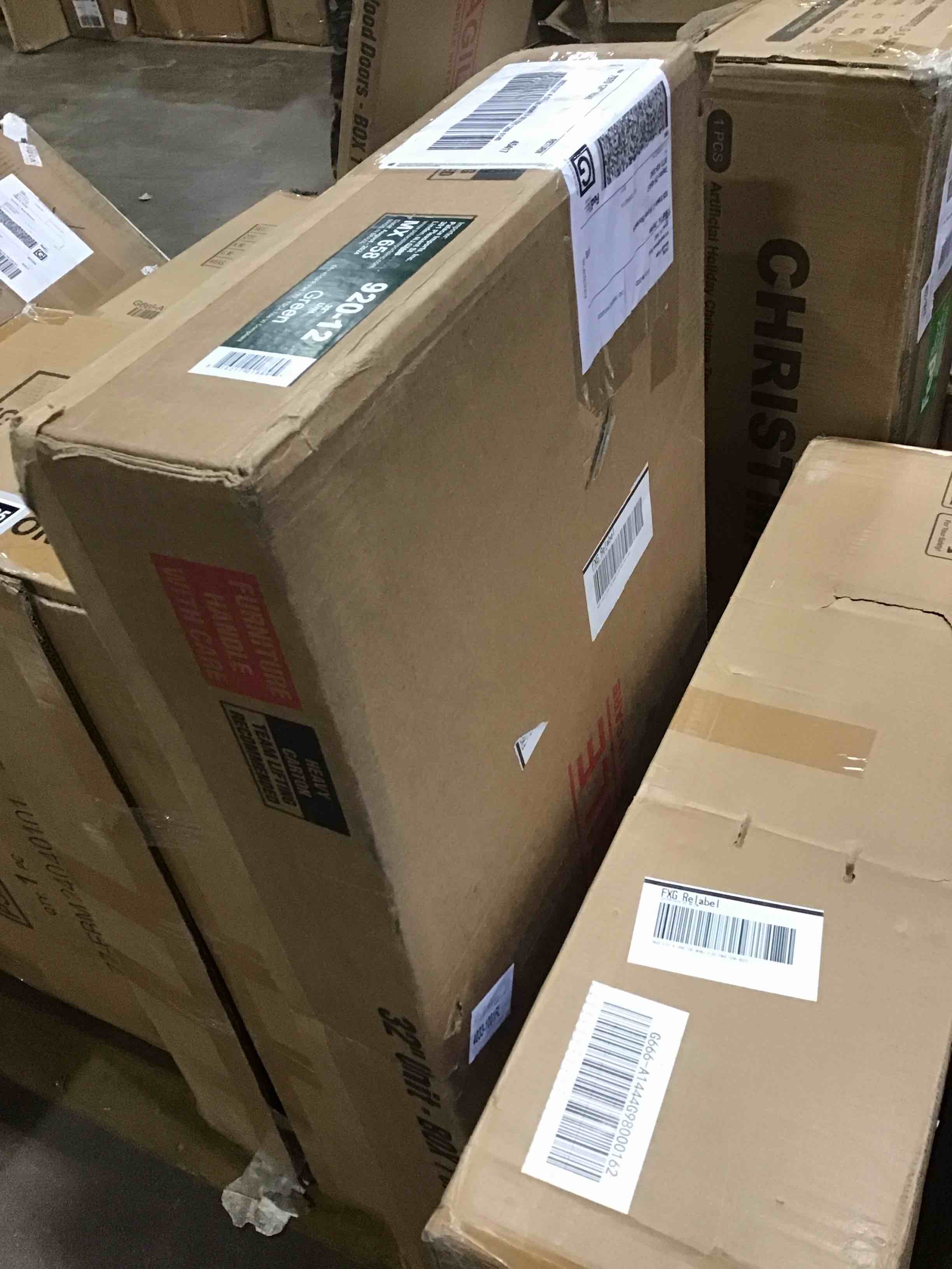 https://s3.amazonaws.com/lotting-images-prod/bidfta/GRA1615594_1733504202388.jpeg