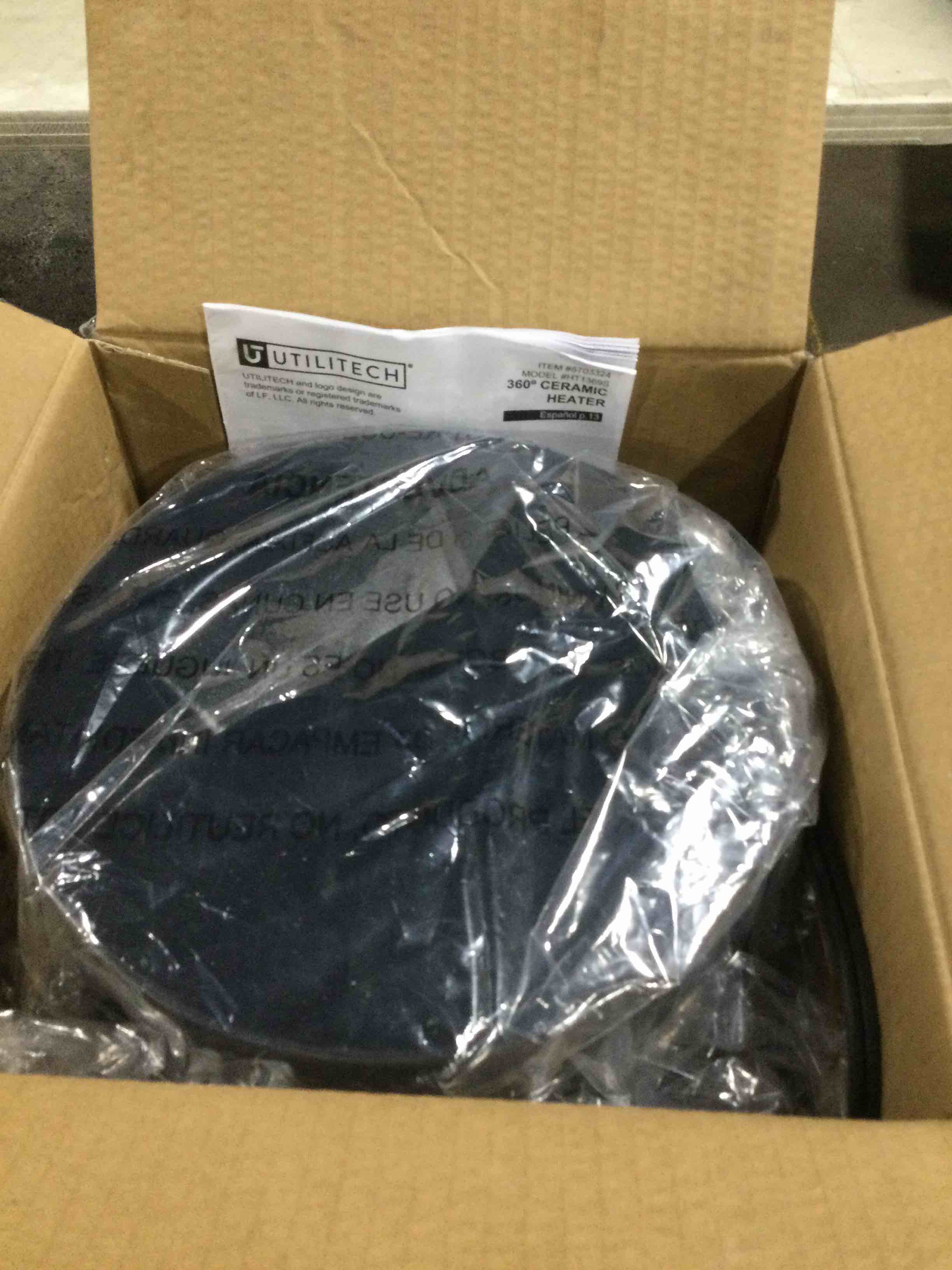 https://s3.amazonaws.com/lotting-images-prod/bidfta/GRA1617594_1736341018174.jpeg