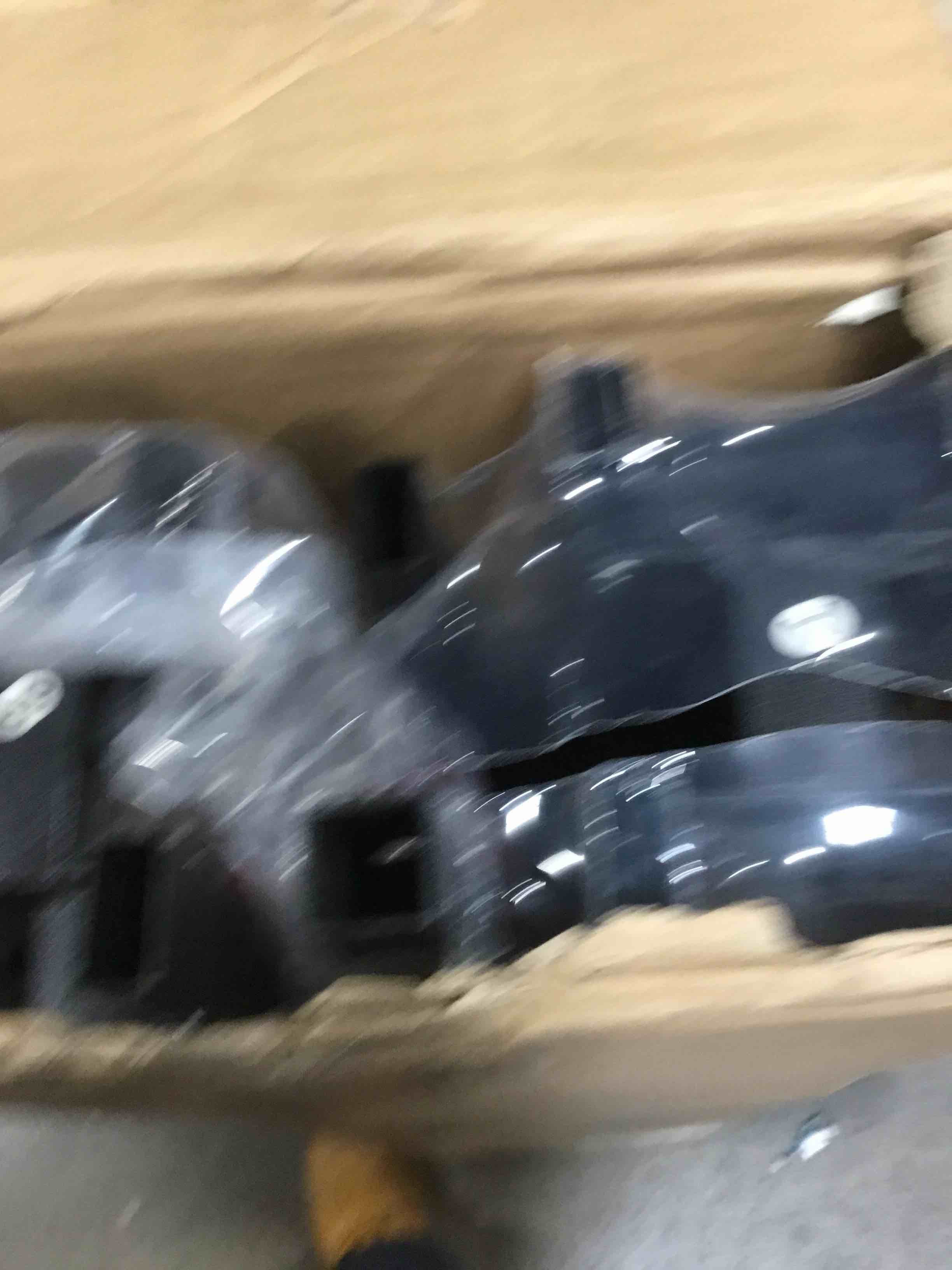 https://s3.amazonaws.com/lotting-images-prod/bidfta/GRA1617832_1736527159773.jpeg