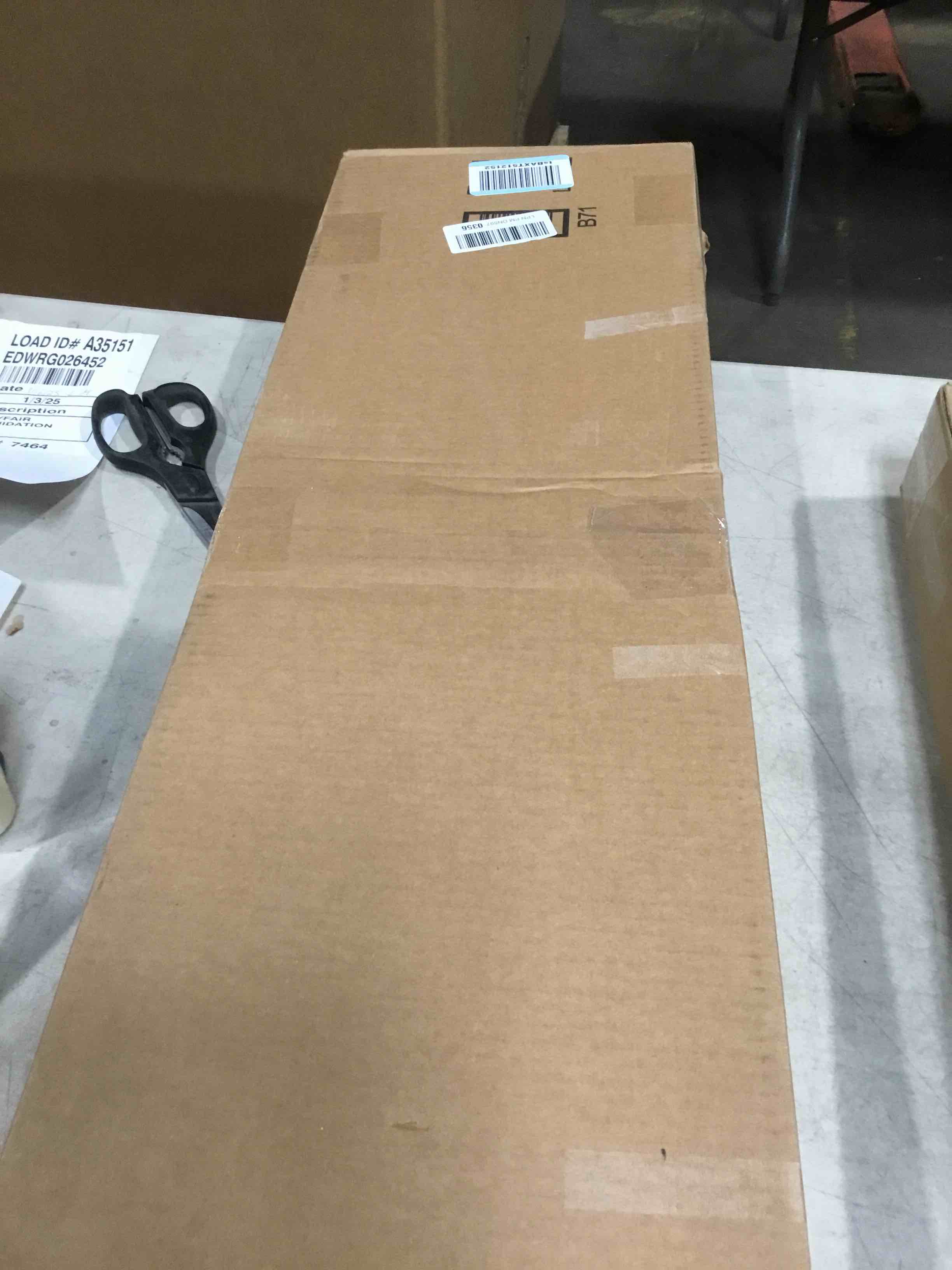 https://s3.amazonaws.com/lotting-images-prod/bidfta/GRA1617960_1737044866714.jpeg