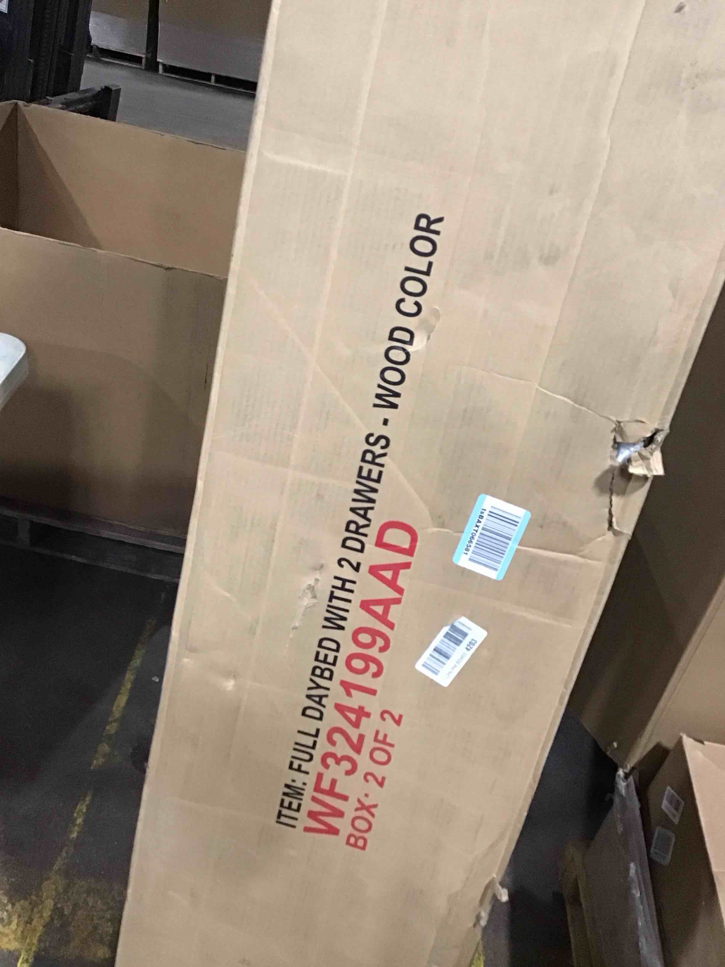 https://s3.amazonaws.com/lotting-images-prod/bidfta/GRA1618398_1732546670694.jpeg
