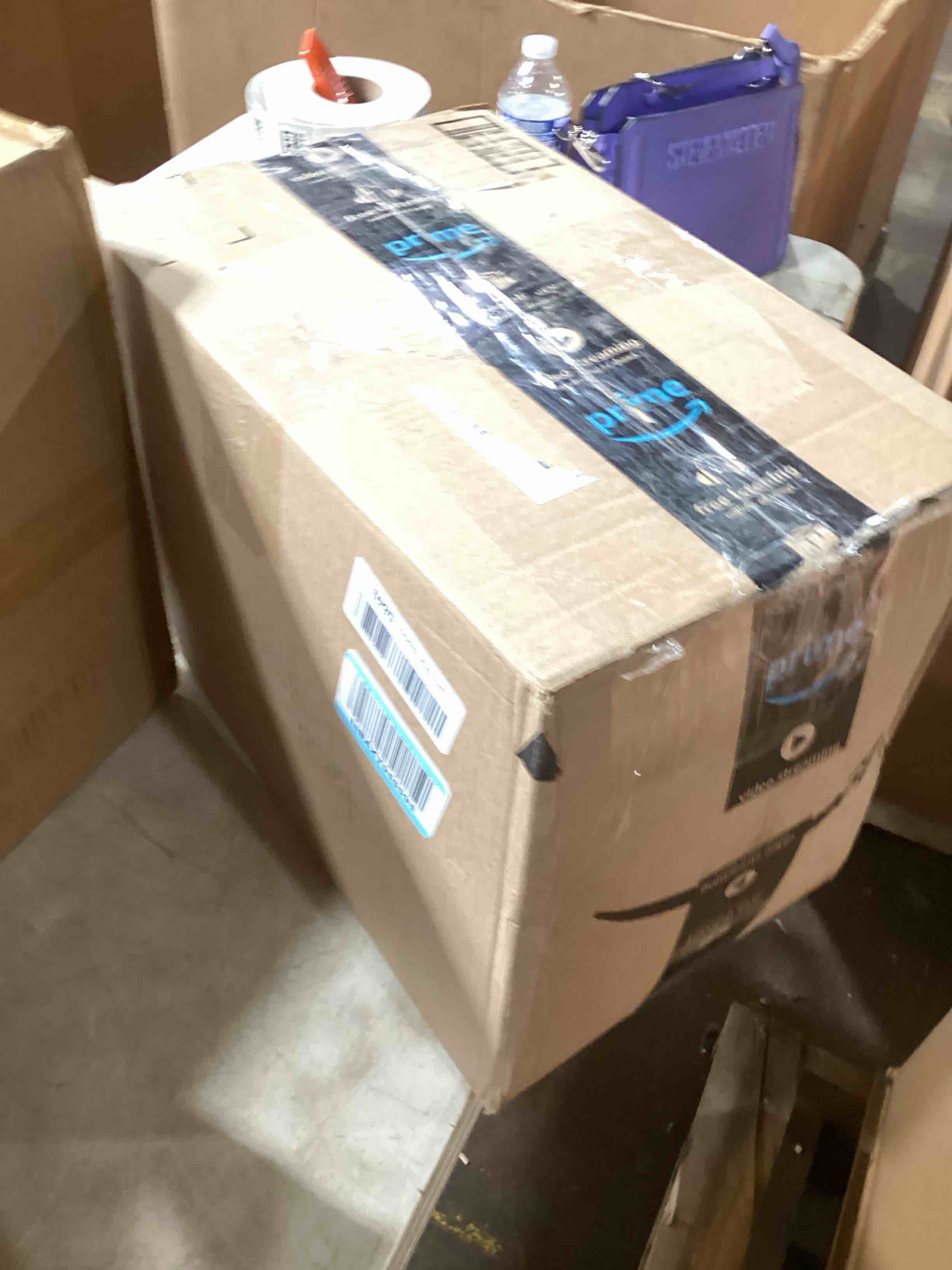 https://s3.amazonaws.com/lotting-images-prod/bidfta/GRA1618604_1732638495604.jpeg