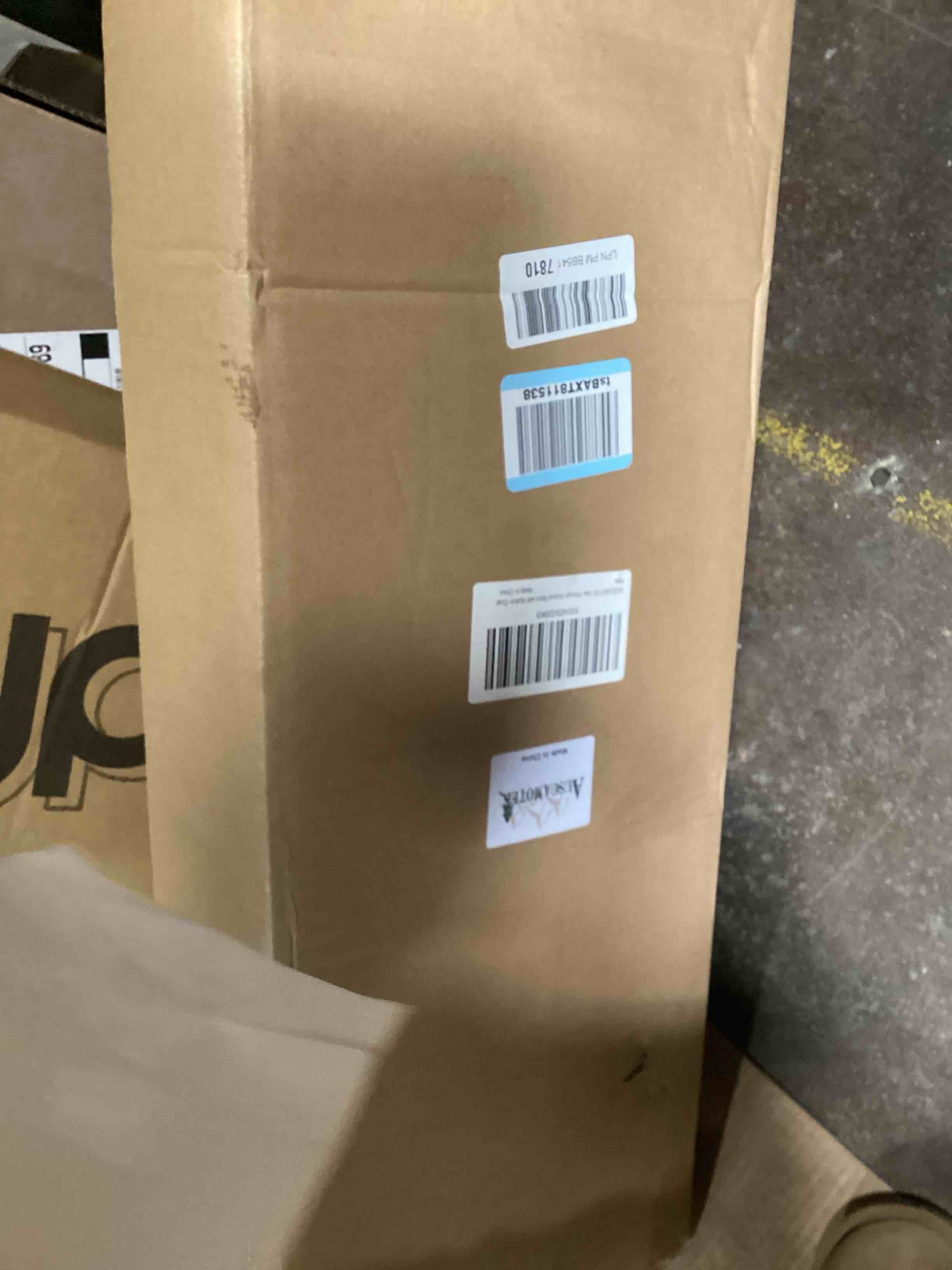 https://s3.amazonaws.com/lotting-images-prod/bidfta/GRA1618628_1732641166352.jpeg