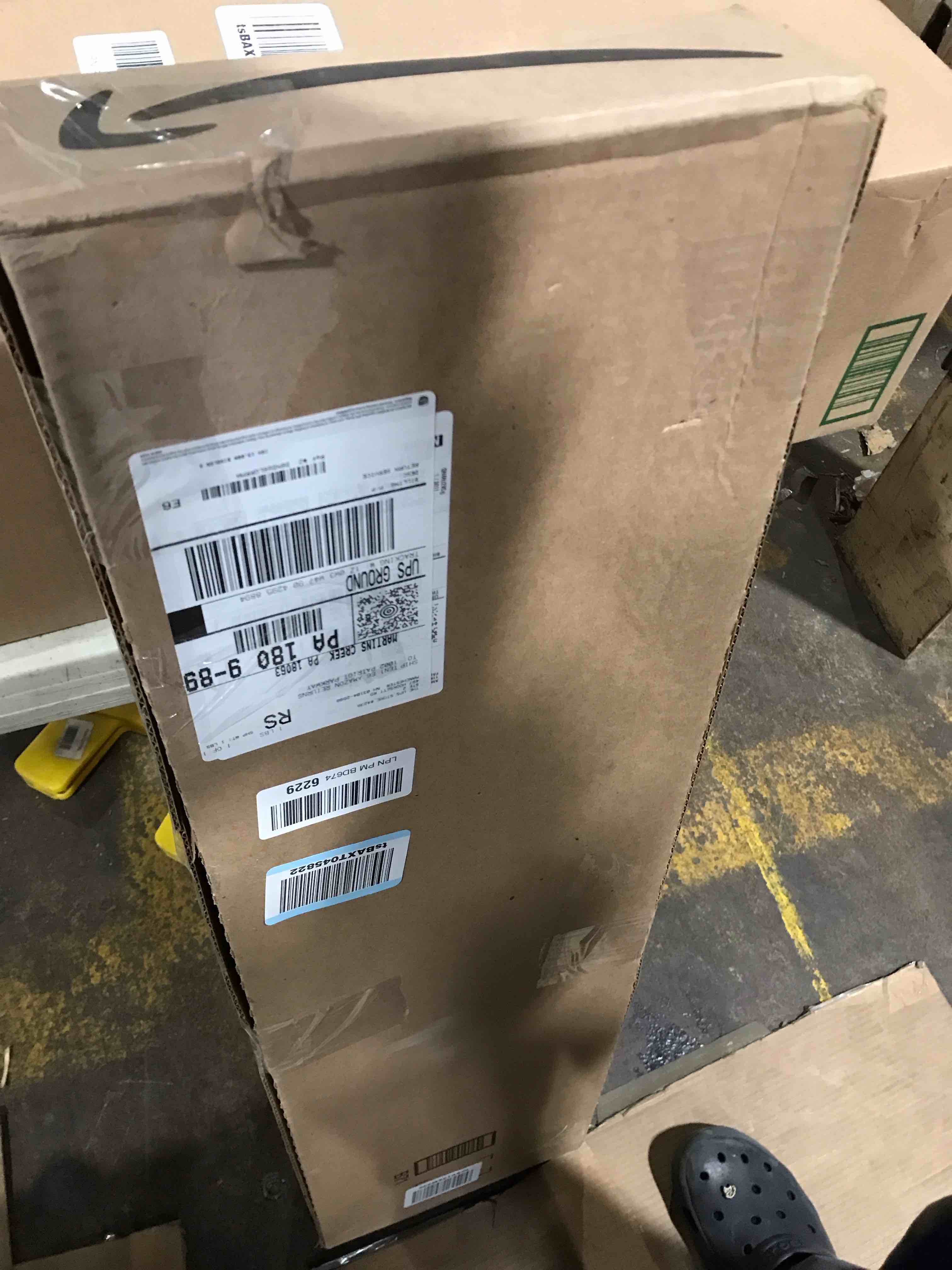 https://s3.amazonaws.com/lotting-images-prod/bidfta/GRA1619037_1732729165161.jpeg
