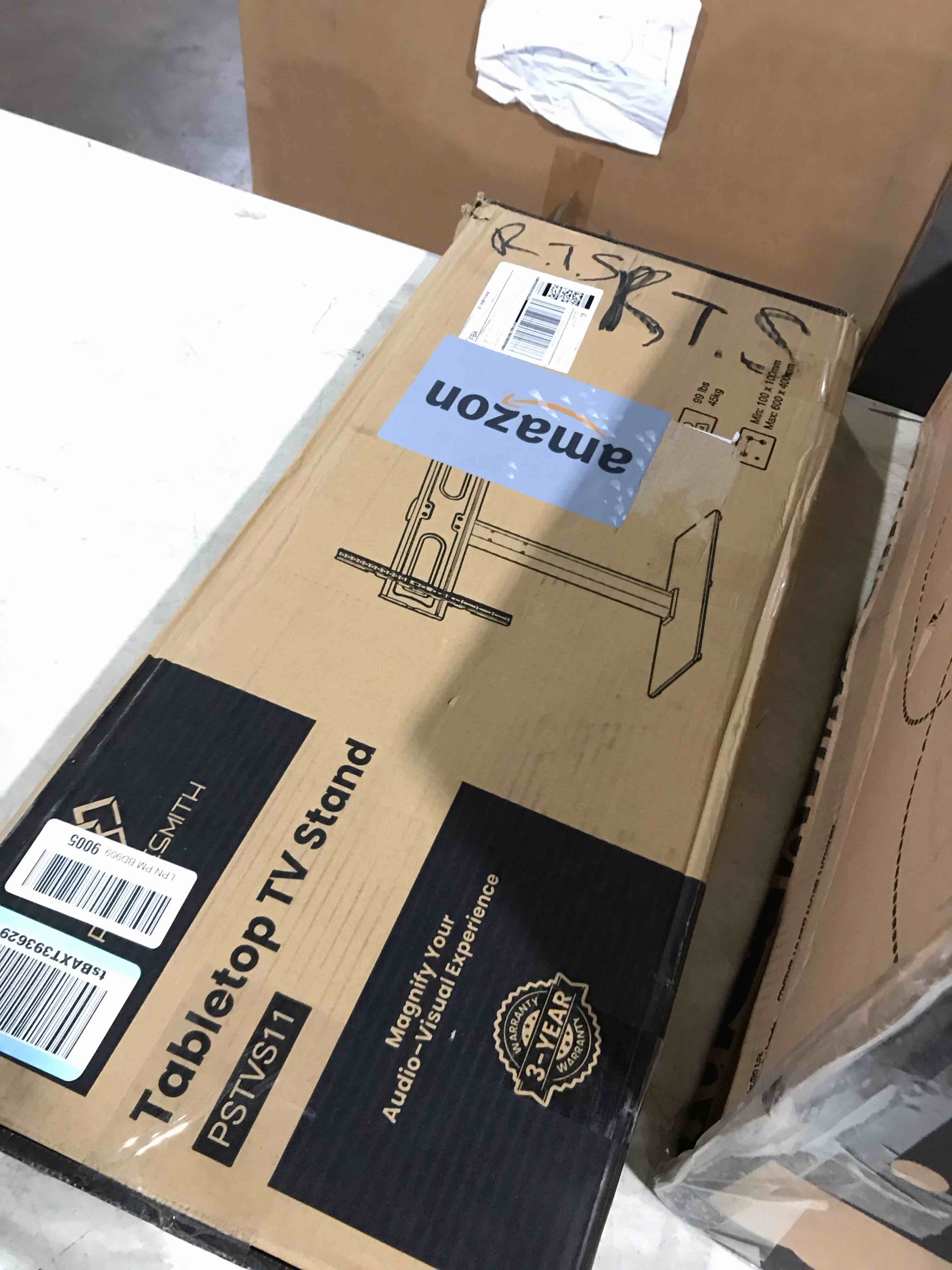 https://s3.amazonaws.com/lotting-images-prod/bidfta/GRA1619070_1732734179464.jpeg