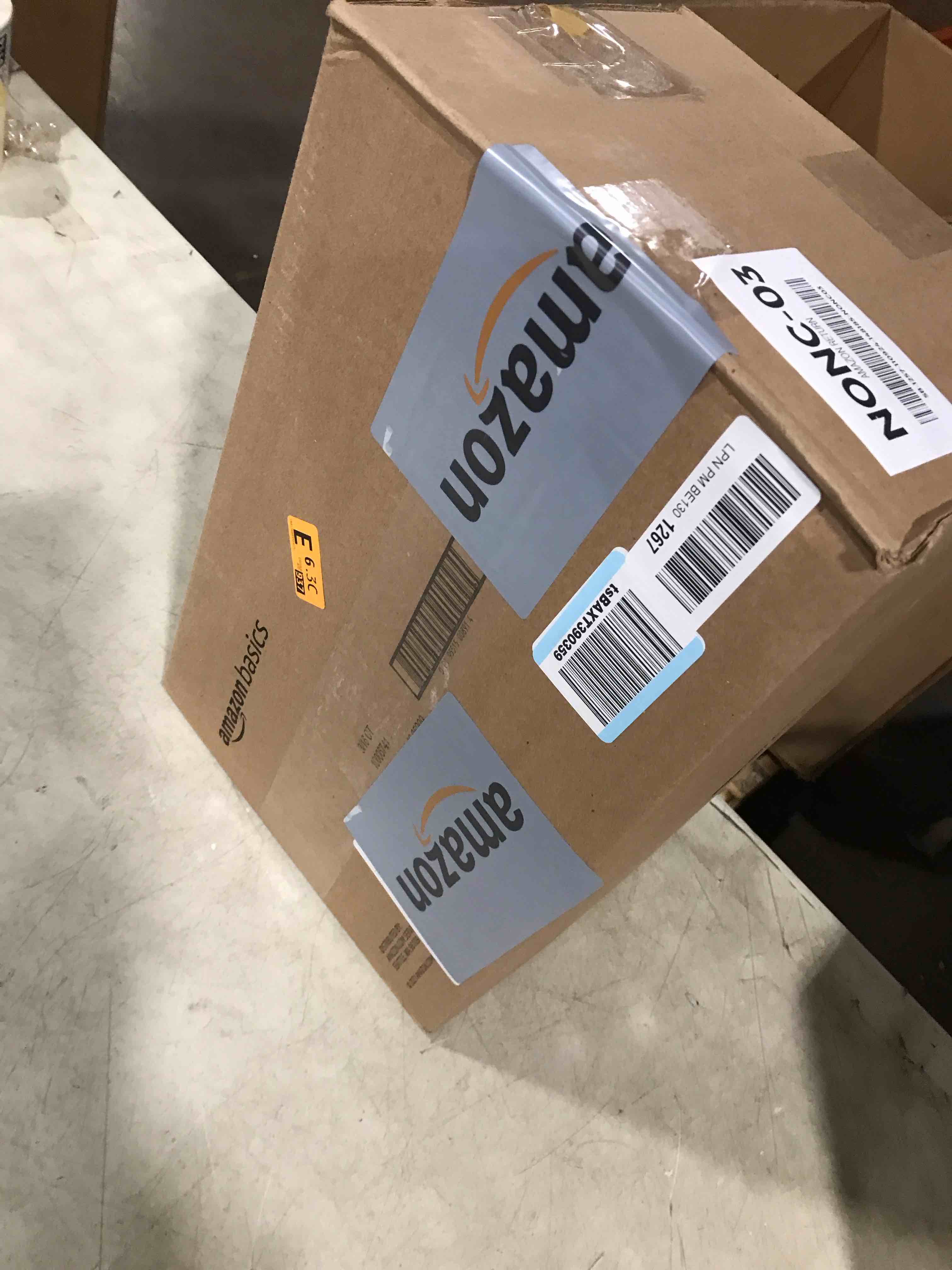 https://s3.amazonaws.com/lotting-images-prod/bidfta/GRA1619083_1732734723287.jpeg