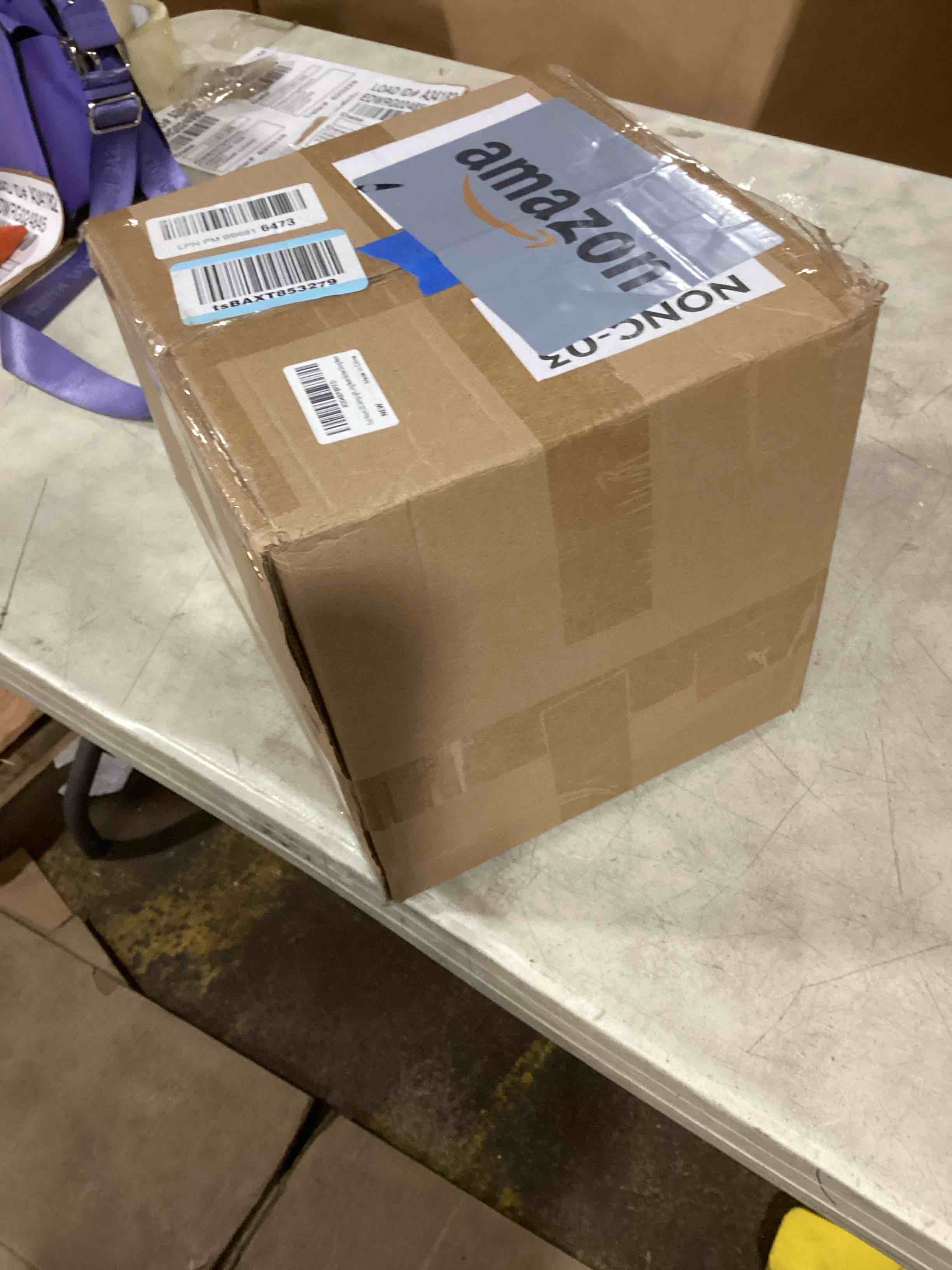 https://s3.amazonaws.com/lotting-images-prod/bidfta/GRA1619480_1732907341193.jpeg
