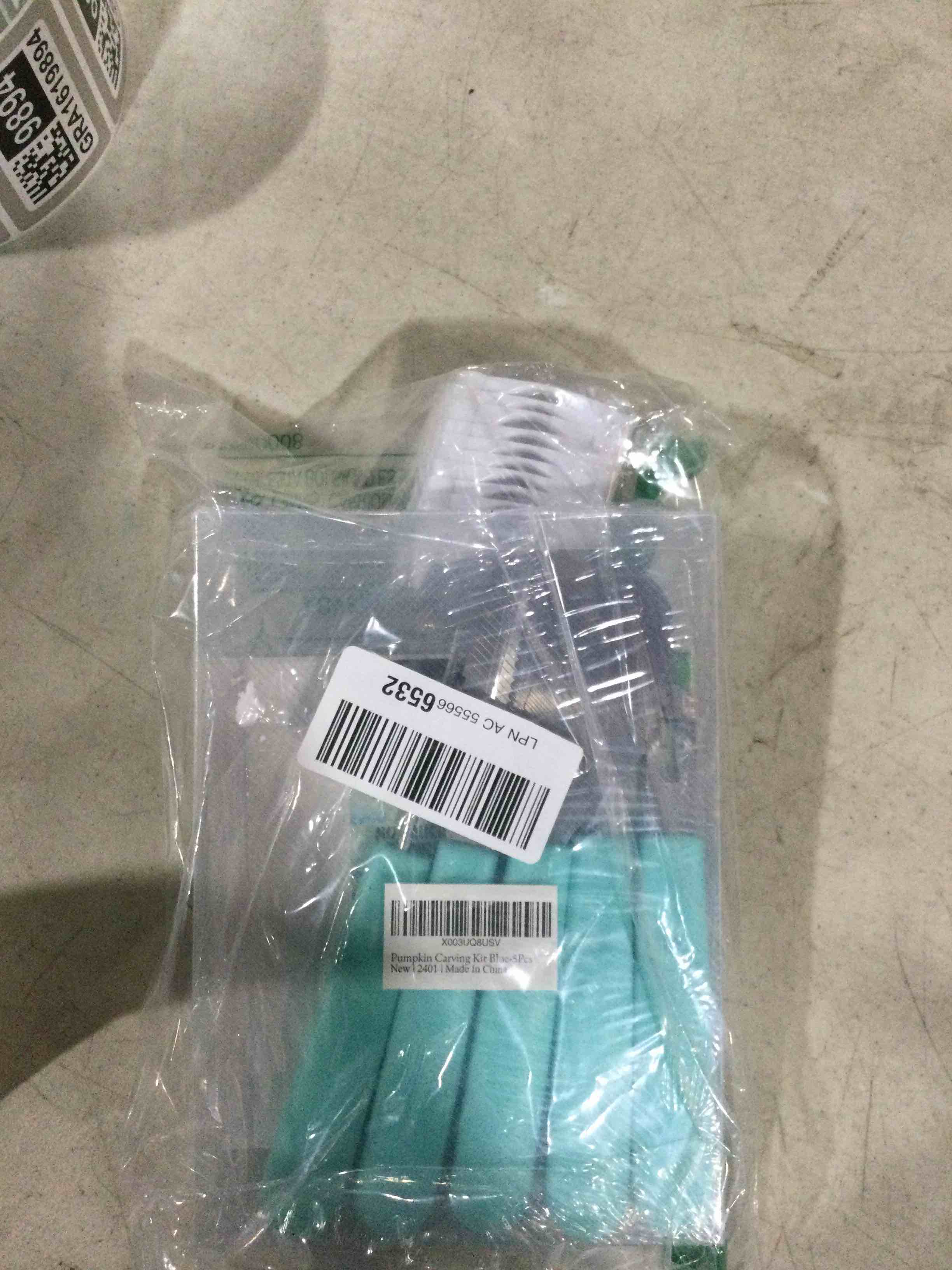 https://s3.amazonaws.com/lotting-images-prod/bidfta/GRA1619877_1733161932814.jpeg