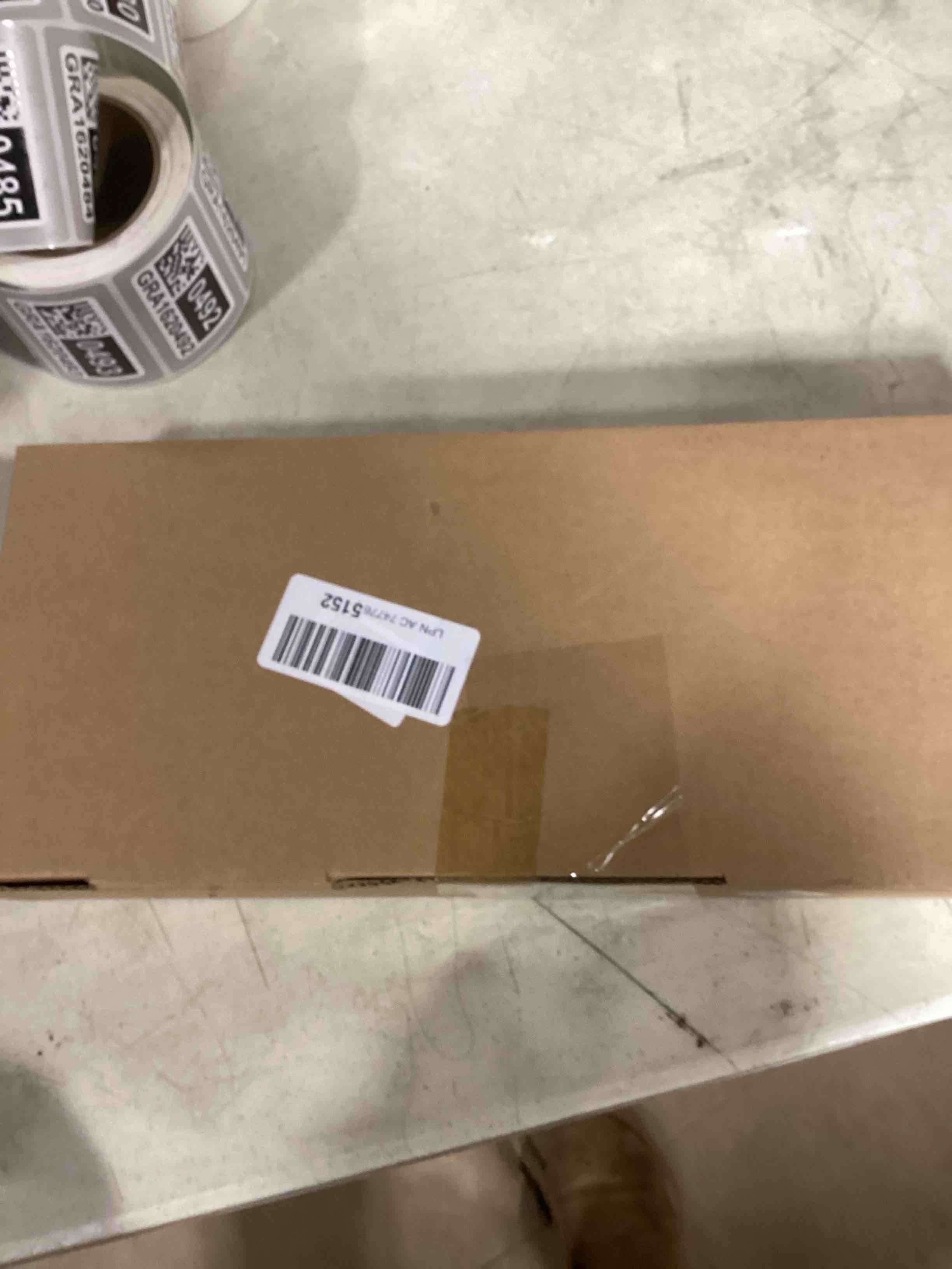 https://s3.amazonaws.com/lotting-images-prod/bidfta/GRA1620473_1733244719603.jpeg