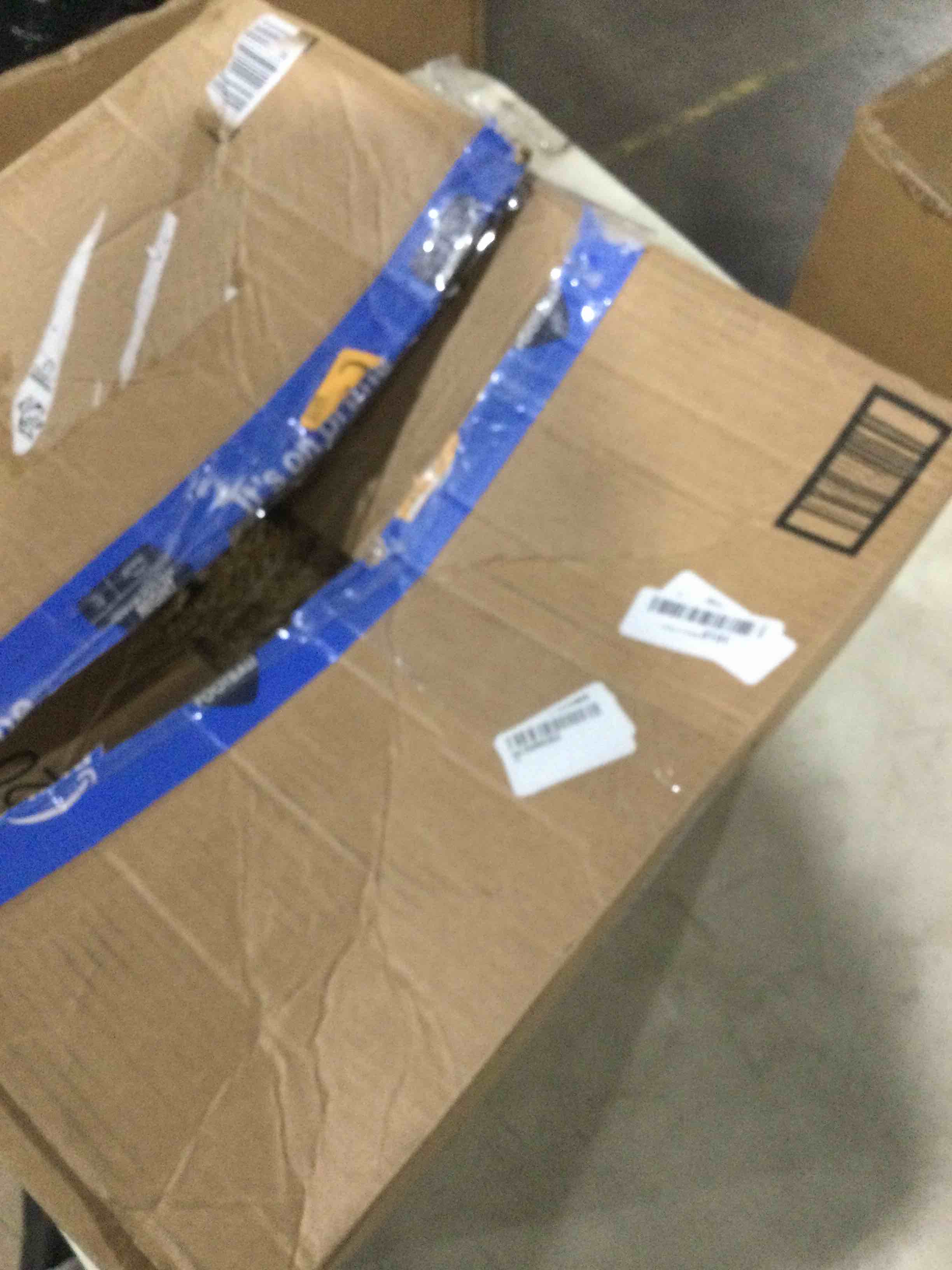 https://s3.amazonaws.com/lotting-images-prod/bidfta/GRA1620883_1733263613430.jpeg