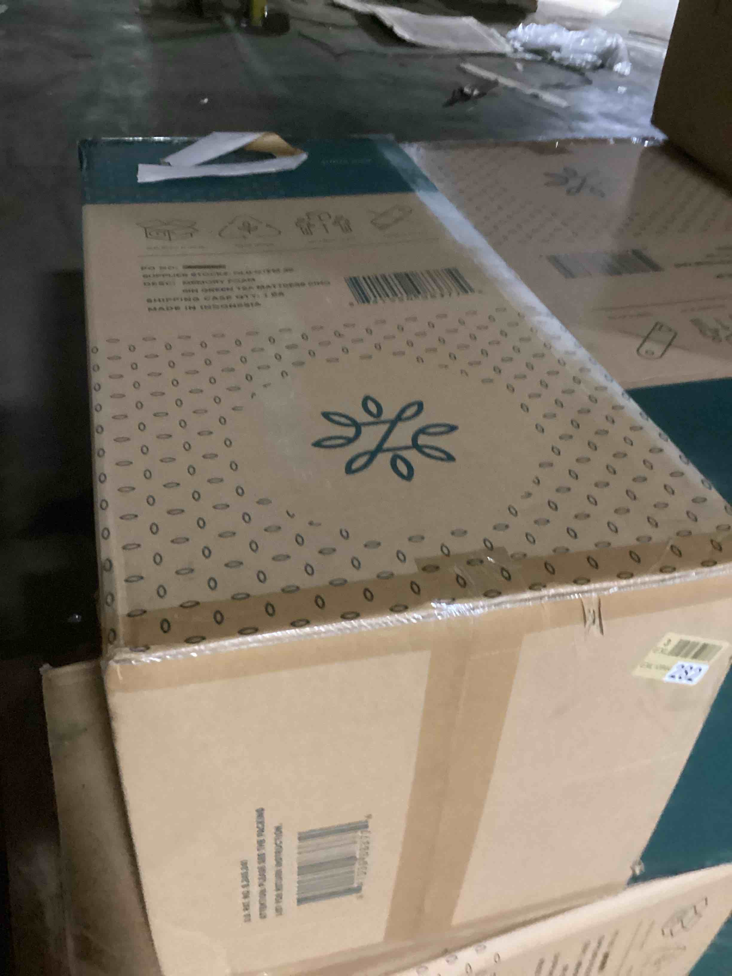 https://s3.amazonaws.com/lotting-images-prod/bidfta/GRA1622637_1735907459128.jpeg