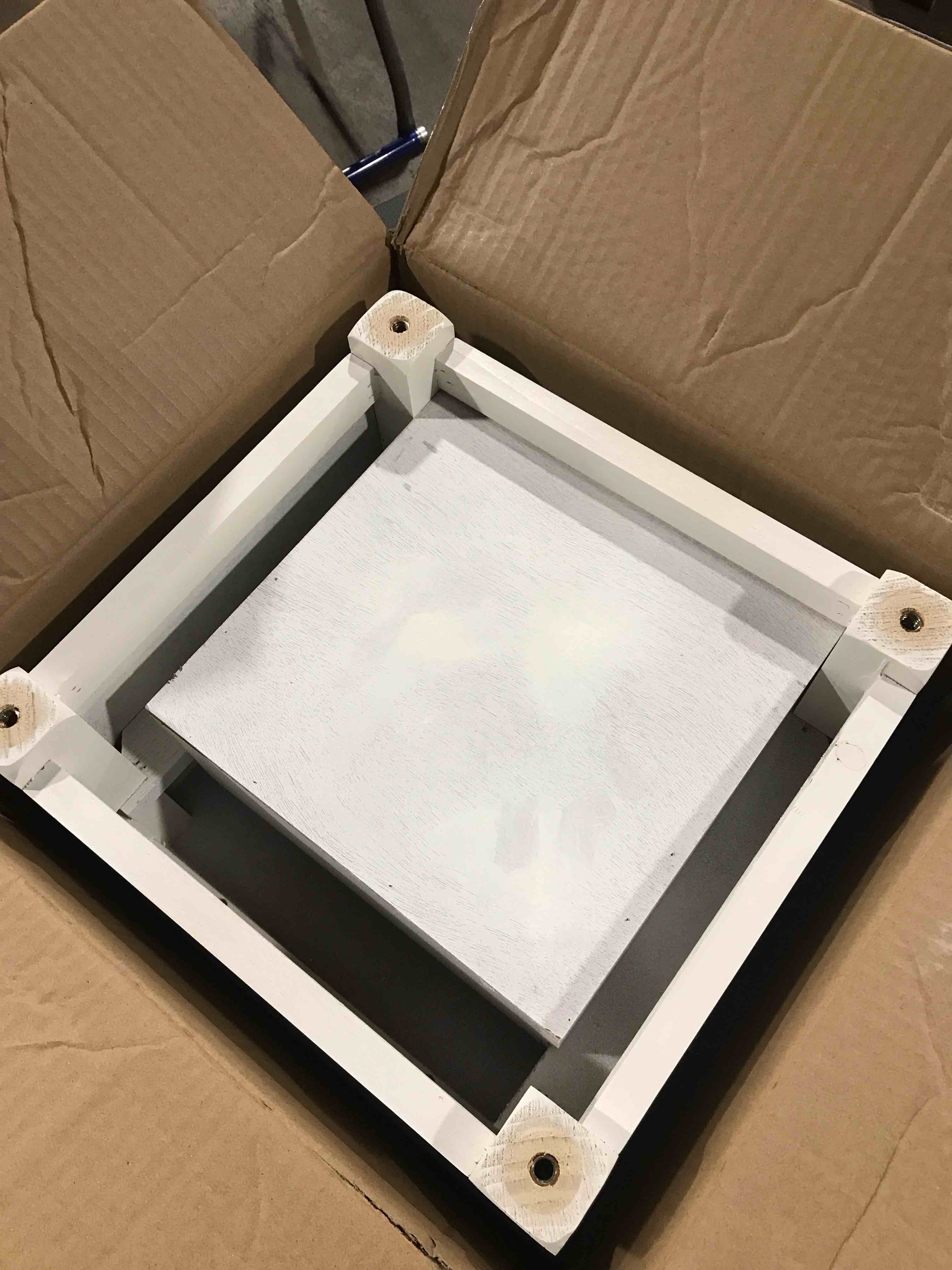 accent table 28 in