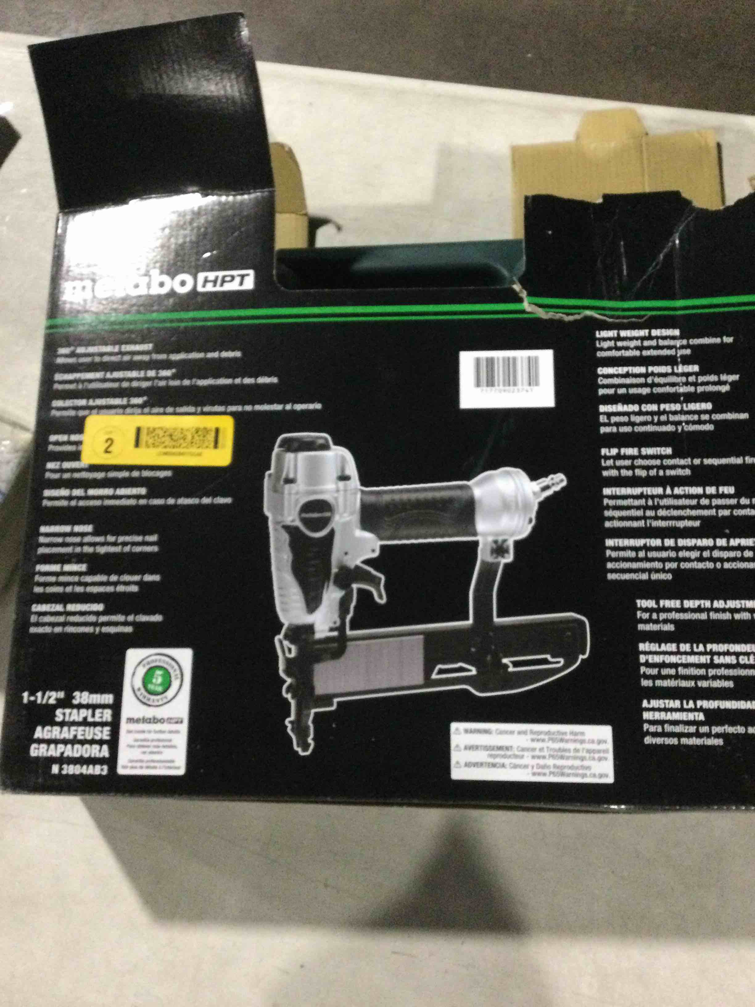 https://s3.amazonaws.com/lotting-images-prod/bidfta/GRA1622903_1736340965936.jpeg