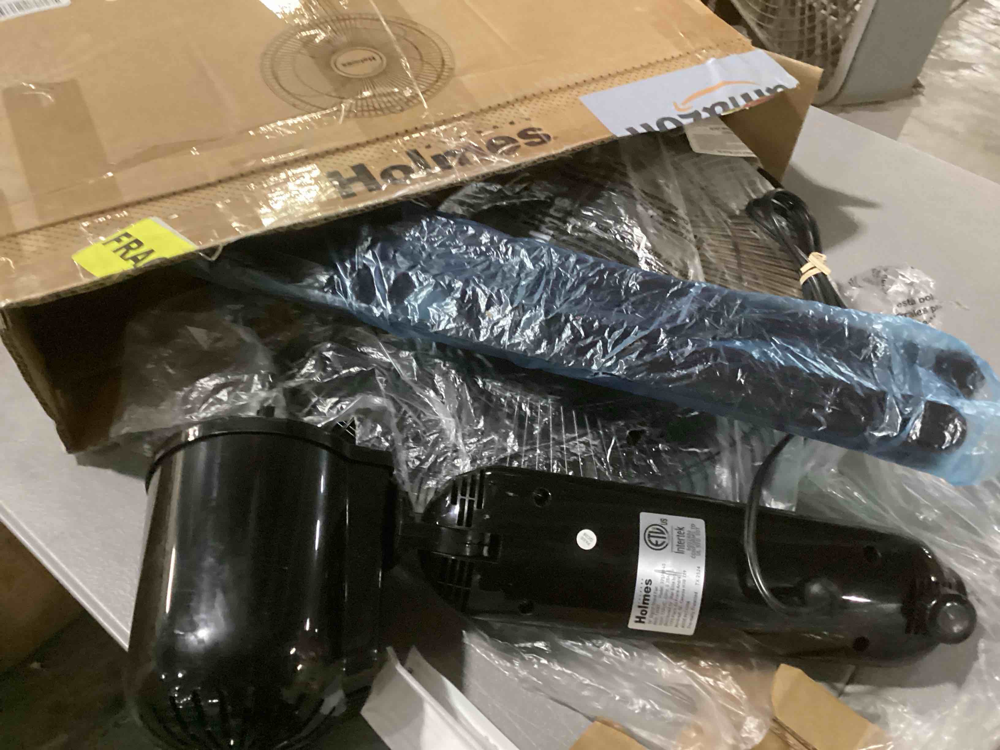 https://s3.amazonaws.com/lotting-images-prod/bidfta/GRA1624555_1743693665533.jpeg
