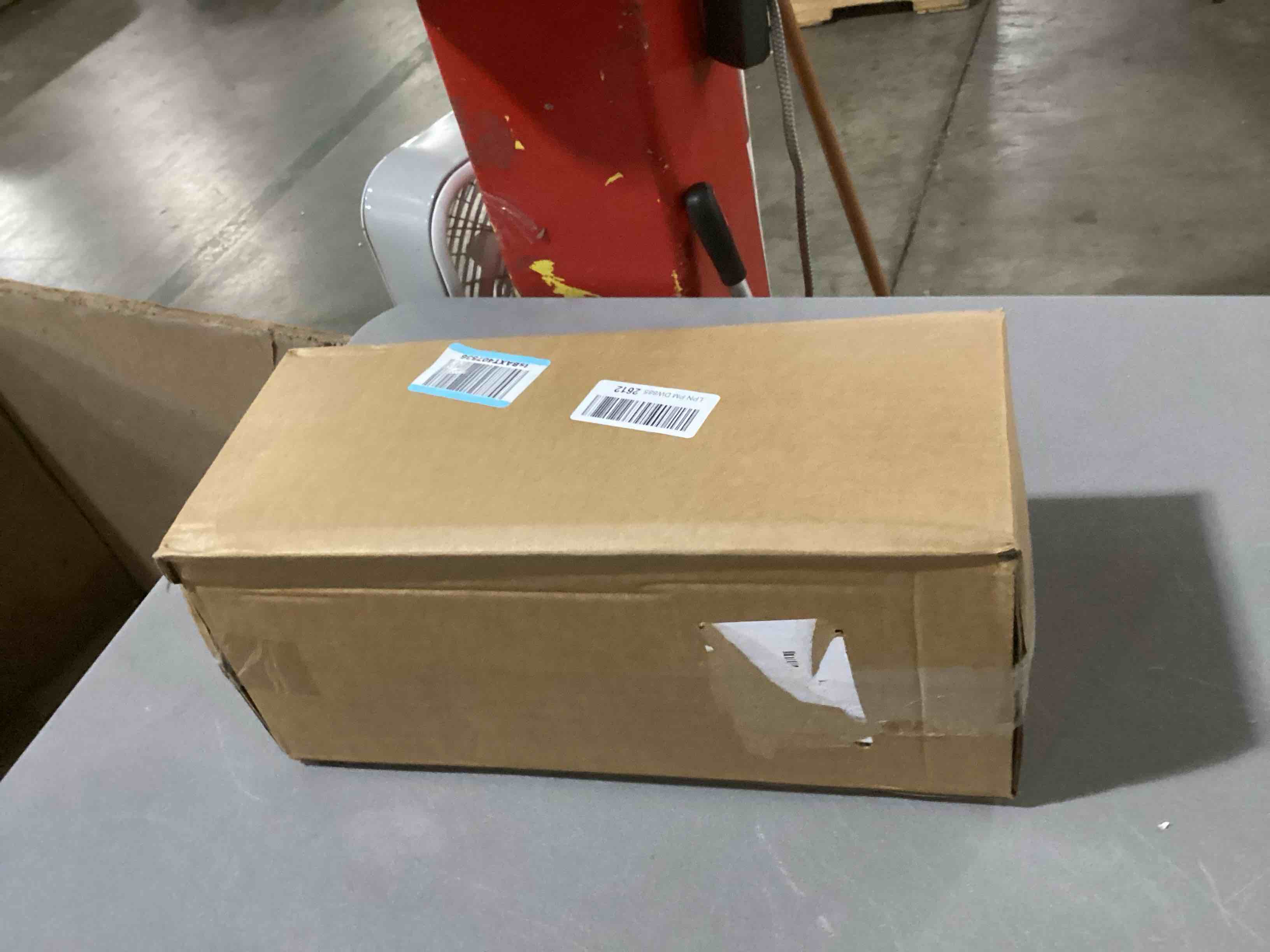 https://s3.amazonaws.com/lotting-images-prod/bidfta/GRA1625162_1744203114335.jpeg