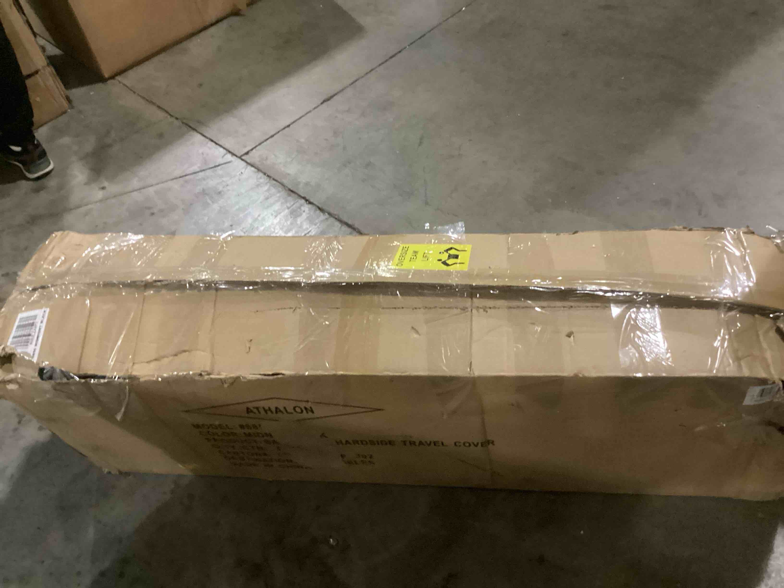 https://s3.amazonaws.com/lotting-images-prod/bidfta/GRA1625608_1744630821704.jpeg
