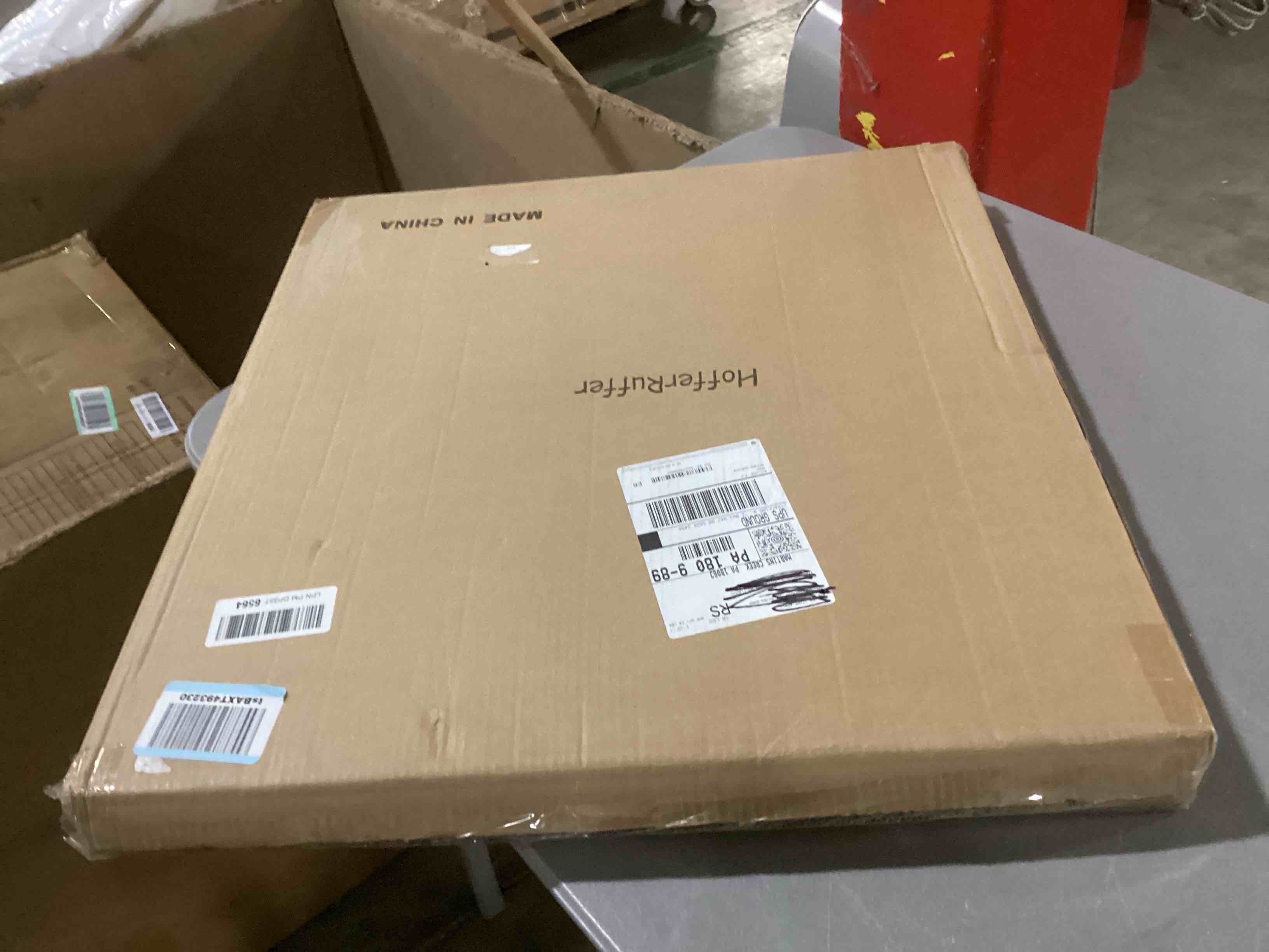 https://s3.amazonaws.com/lotting-images-prod/bidfta/GRA1625777_1744719395722.jpeg