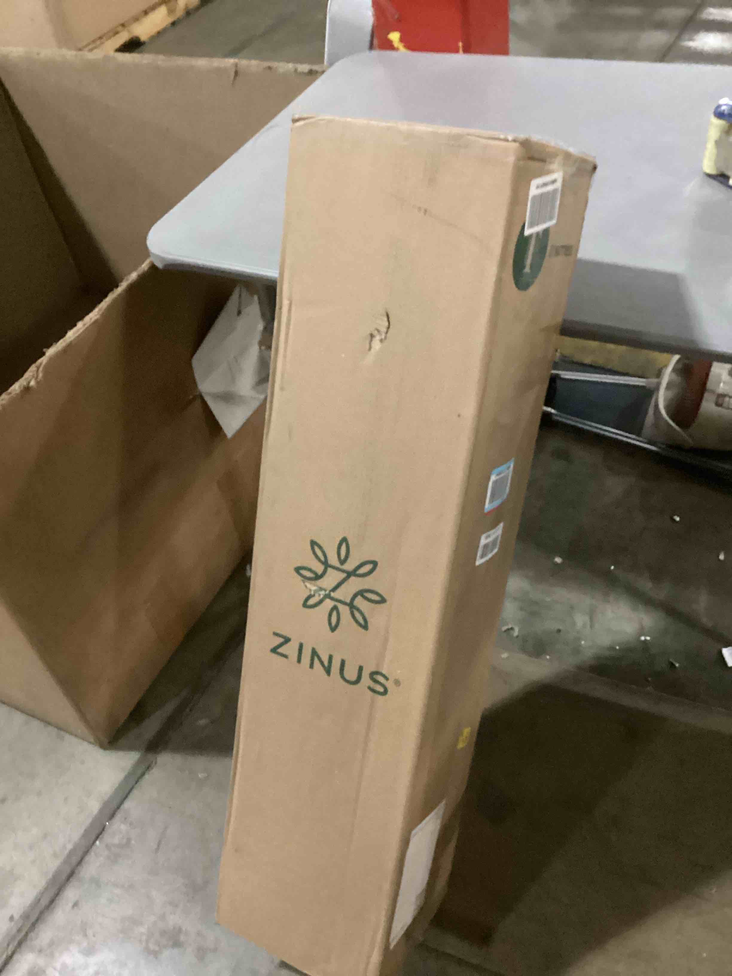 https://s3.amazonaws.com/lotting-images-prod/bidfta/GRA1625962_1744808026006.jpeg