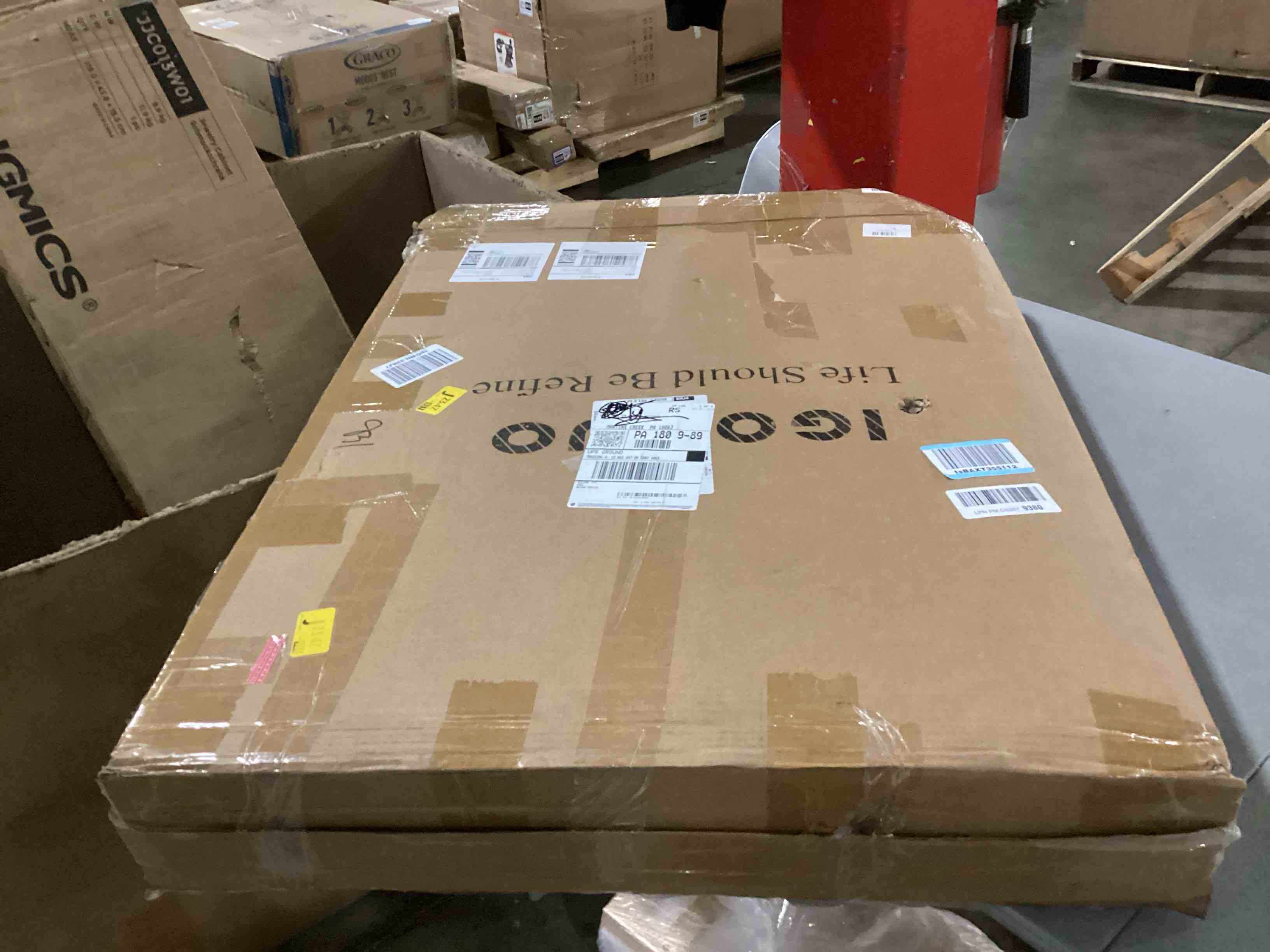https://s3.amazonaws.com/lotting-images-prod/bidfta/GRA1626421_1745415128121.jpeg