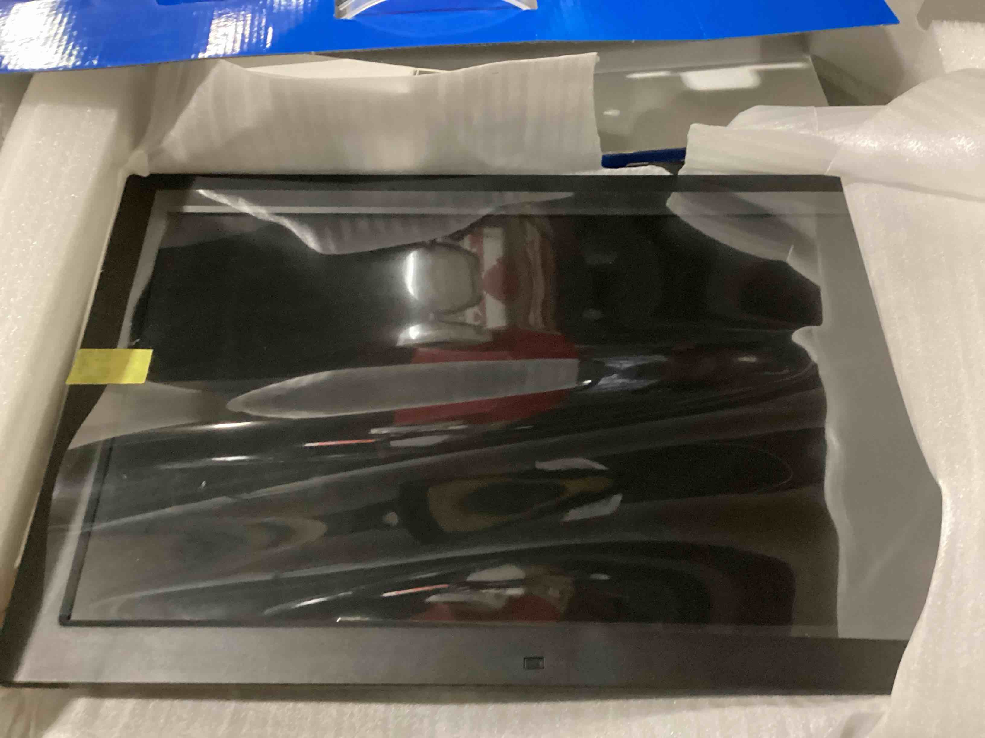 https://s3.amazonaws.com/lotting-images-prod/bidfta/GRA1626604_1745505317678.jpeg