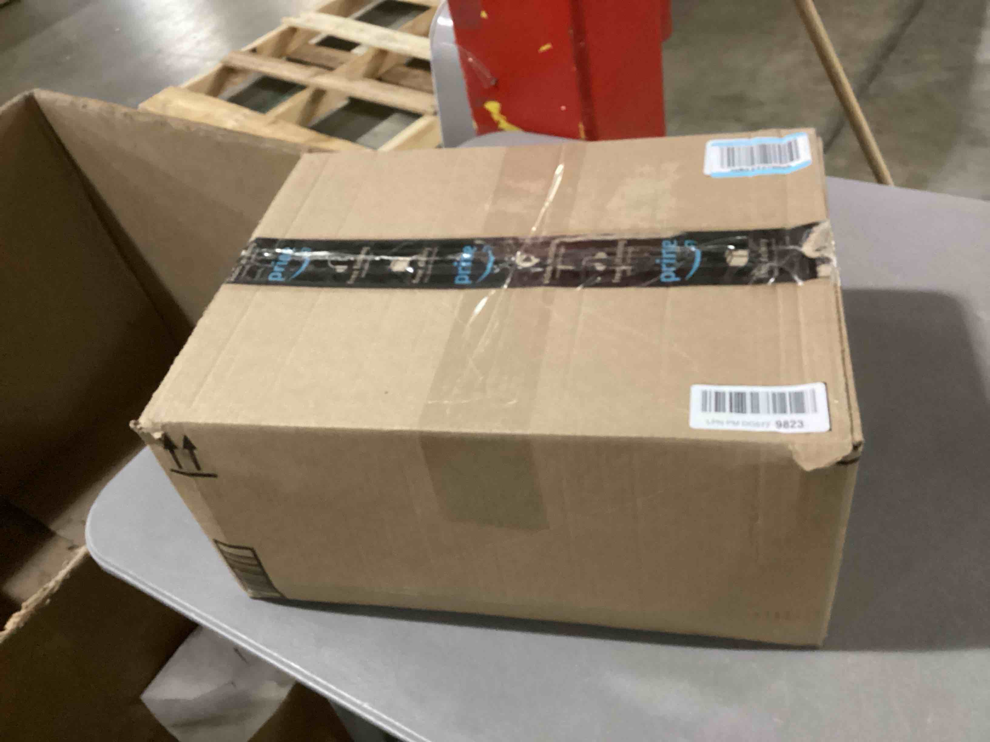 https://s3.amazonaws.com/lotting-images-prod/bidfta/GRA1626810_1745599643219.jpeg