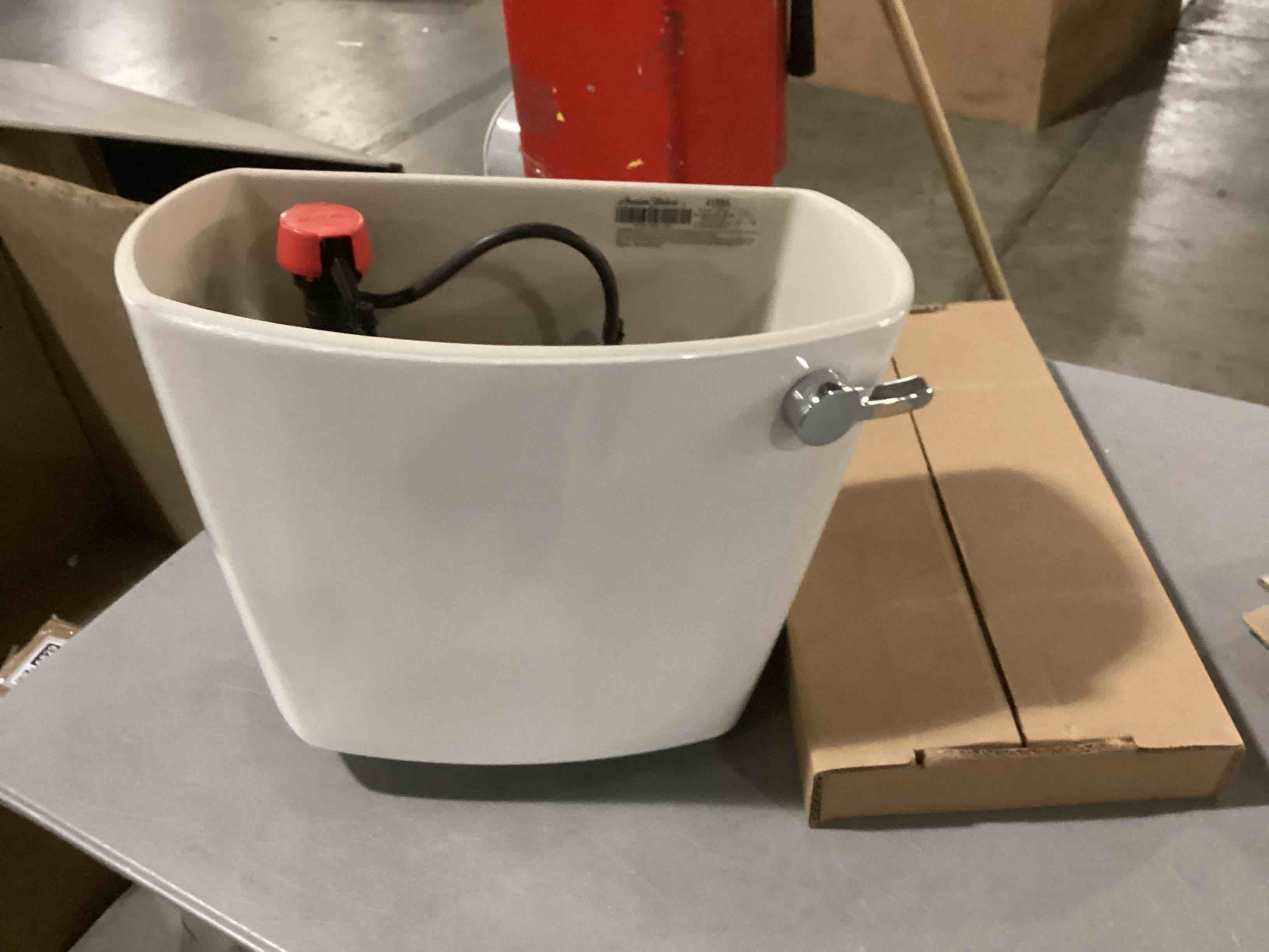 https://s3.amazonaws.com/lotting-images-prod/bidfta/GRA1626830_1745602665117.jpeg