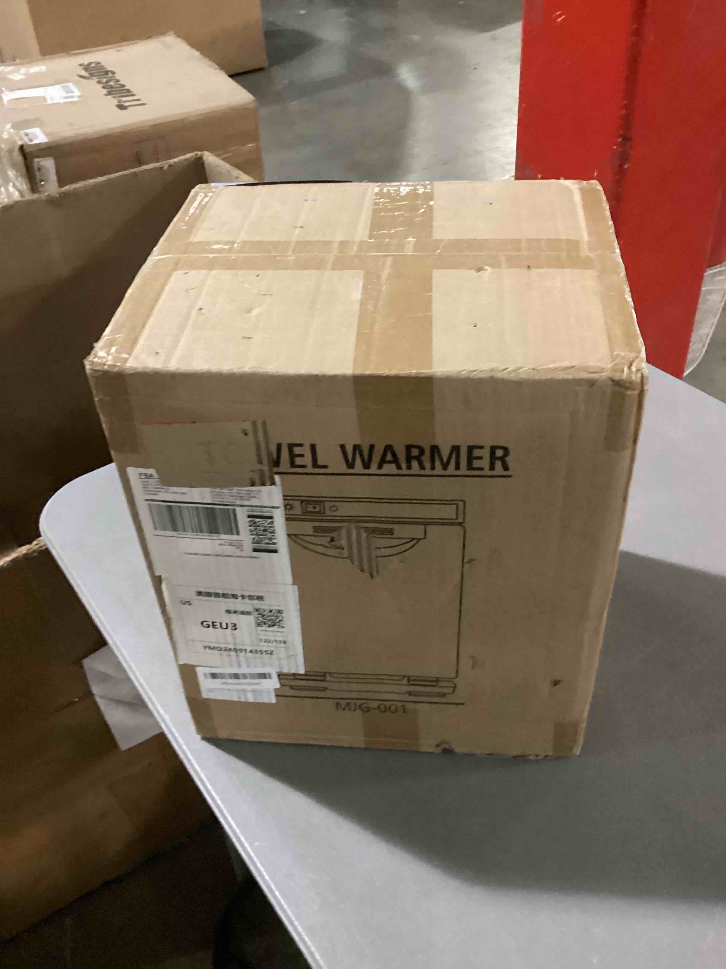 https://s3.amazonaws.com/lotting-images-prod/bidfta/GRA1626990_1745926393340.jpeg
