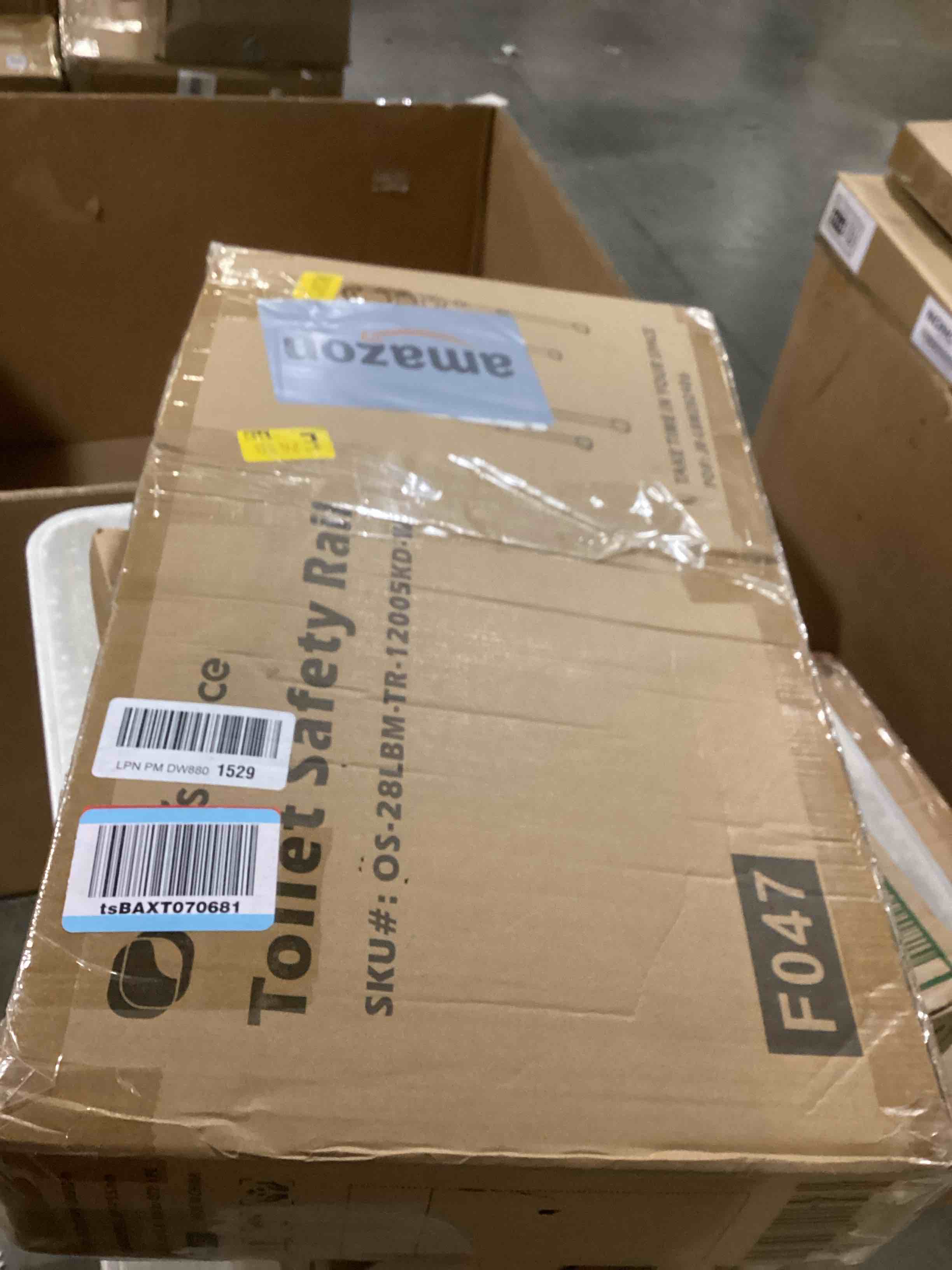 https://s3.amazonaws.com/lotting-images-prod/bidfta/GRA1628145_1744284820440.jpeg