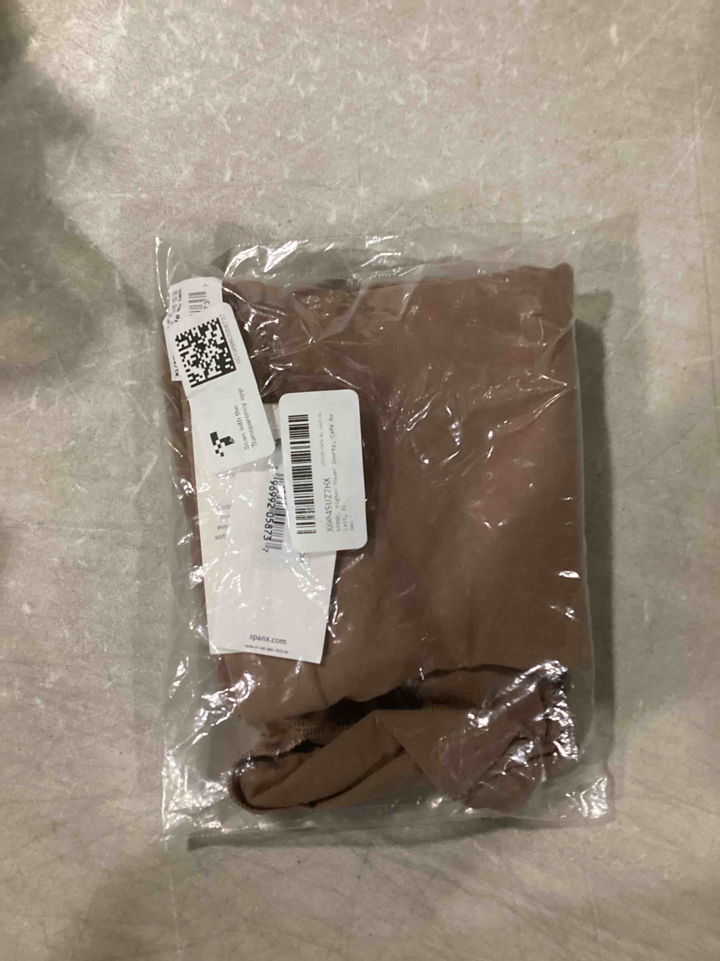 https://s3.amazonaws.com/lotting-images-prod/bidfta/GRA1628477_1744633388441.jpeg