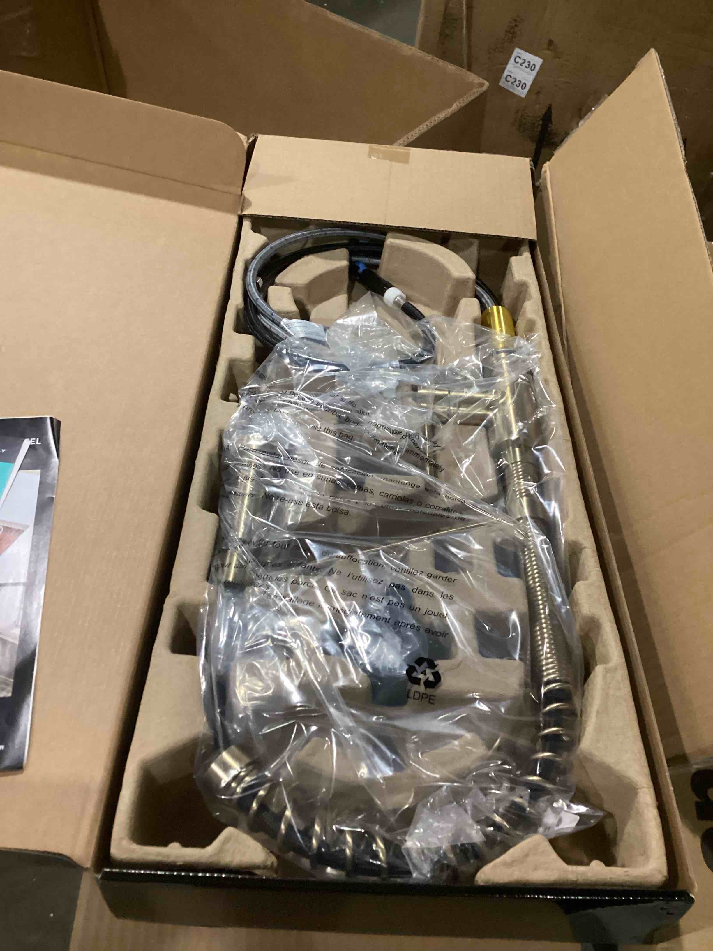 https://s3.amazonaws.com/lotting-images-prod/bidfta/GRA1629224_1744994616723.jpeg