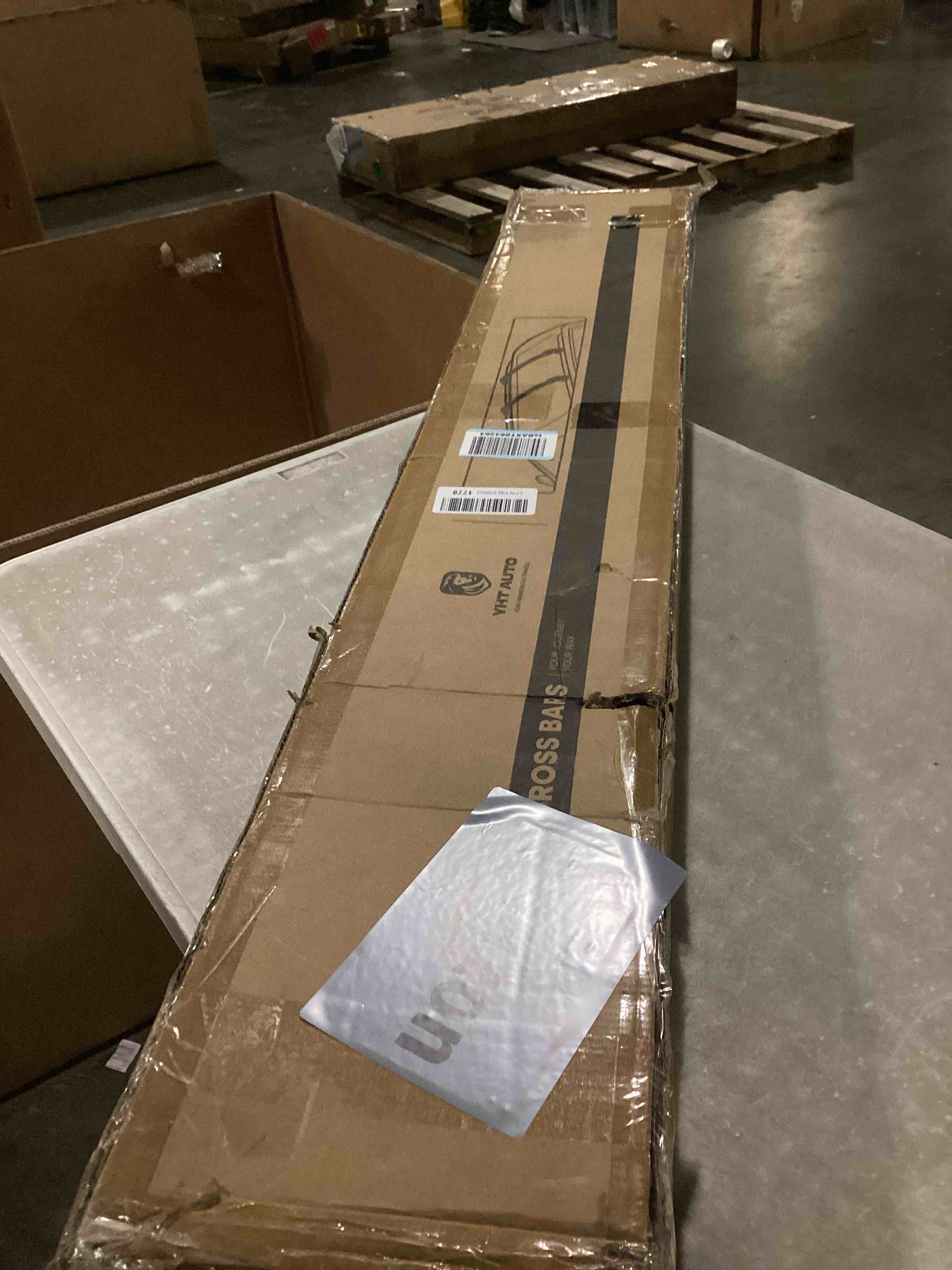 https://s3.amazonaws.com/lotting-images-prod/bidfta/GRA1629486_1745343741335.jpeg