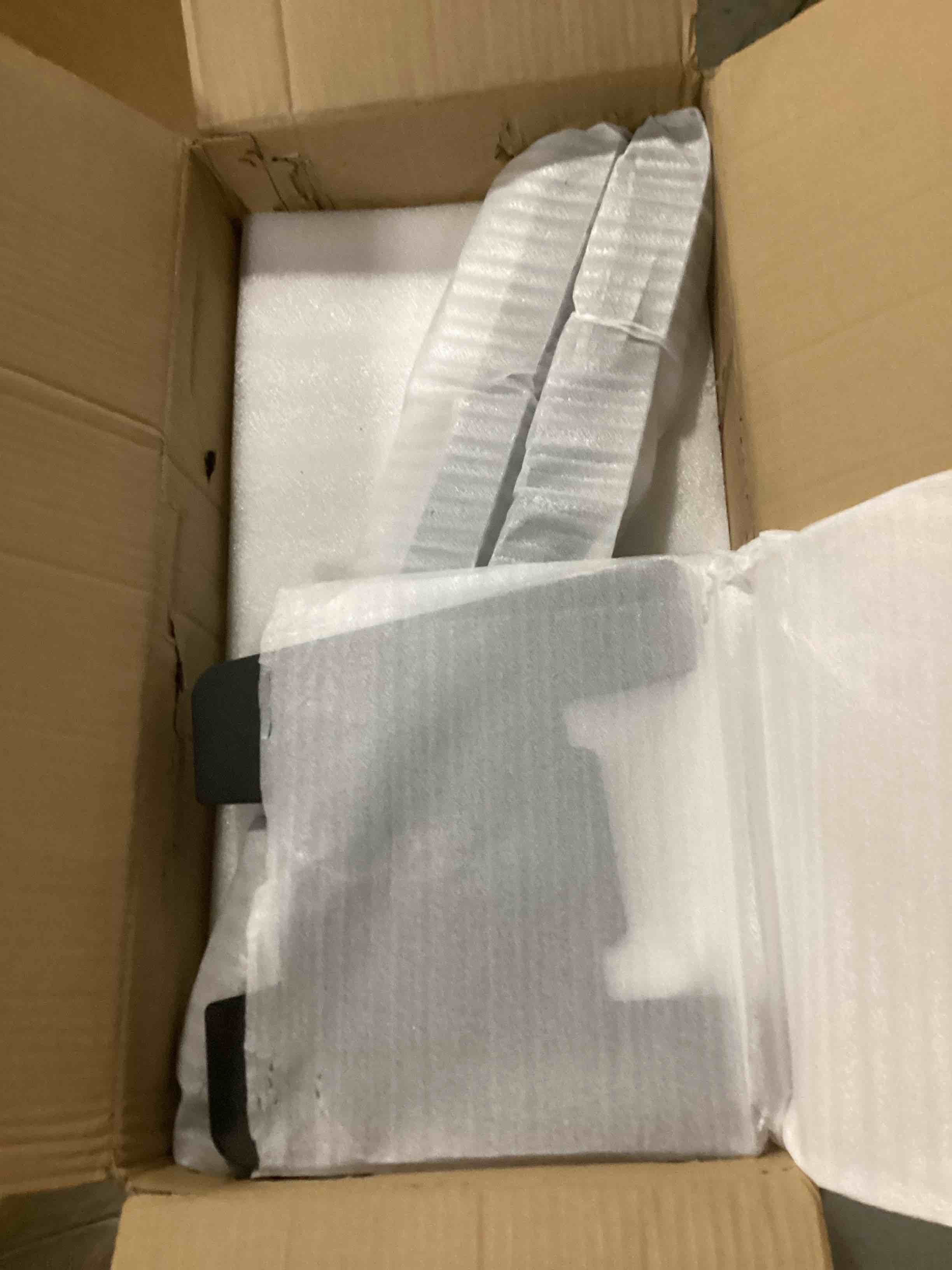 https://s3.amazonaws.com/lotting-images-prod/bidfta/GRA1629570_1745415393277.jpeg
