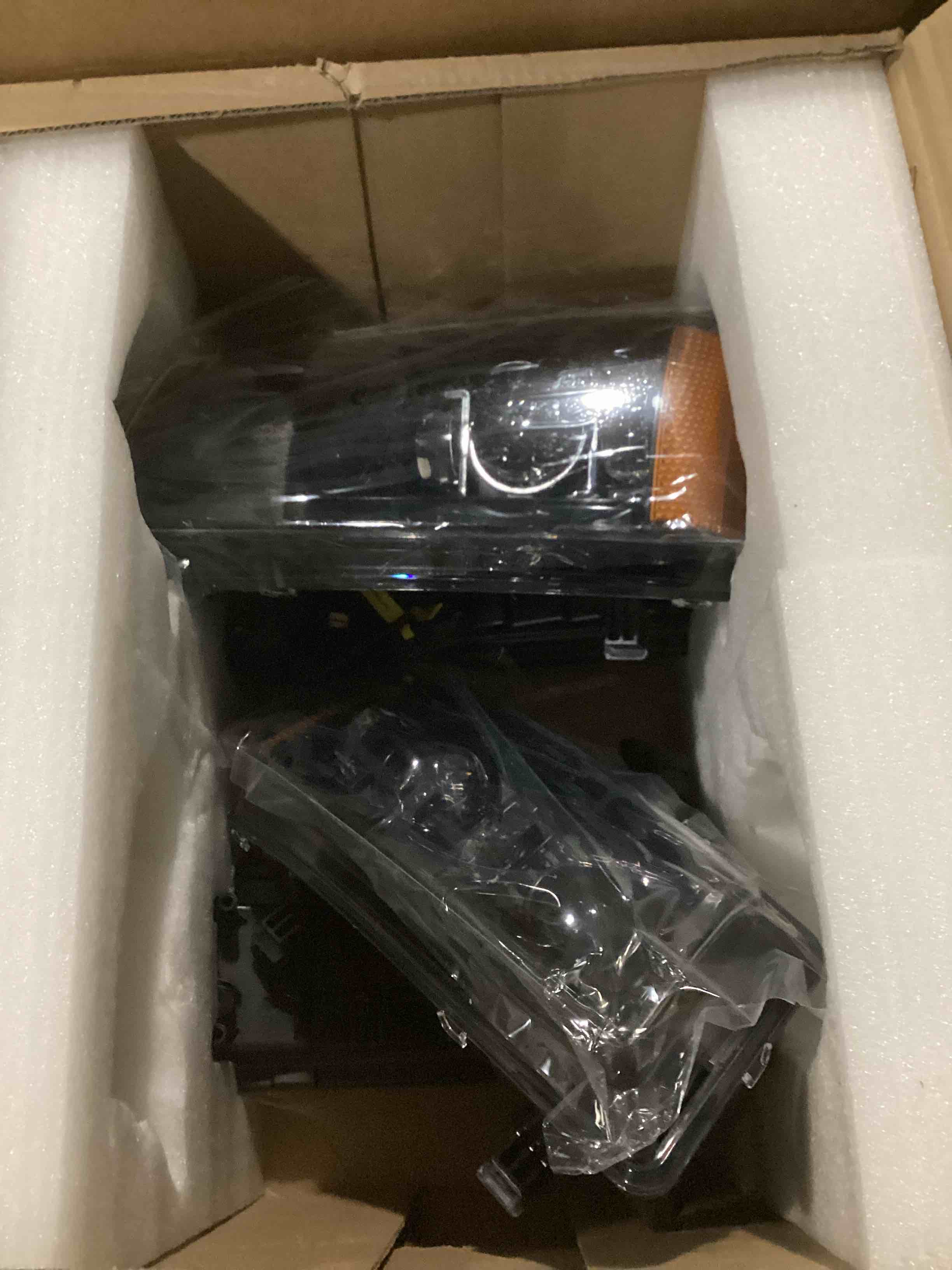 https://s3.amazonaws.com/lotting-images-prod/bidfta/GRA1629571_1745415492003.jpeg