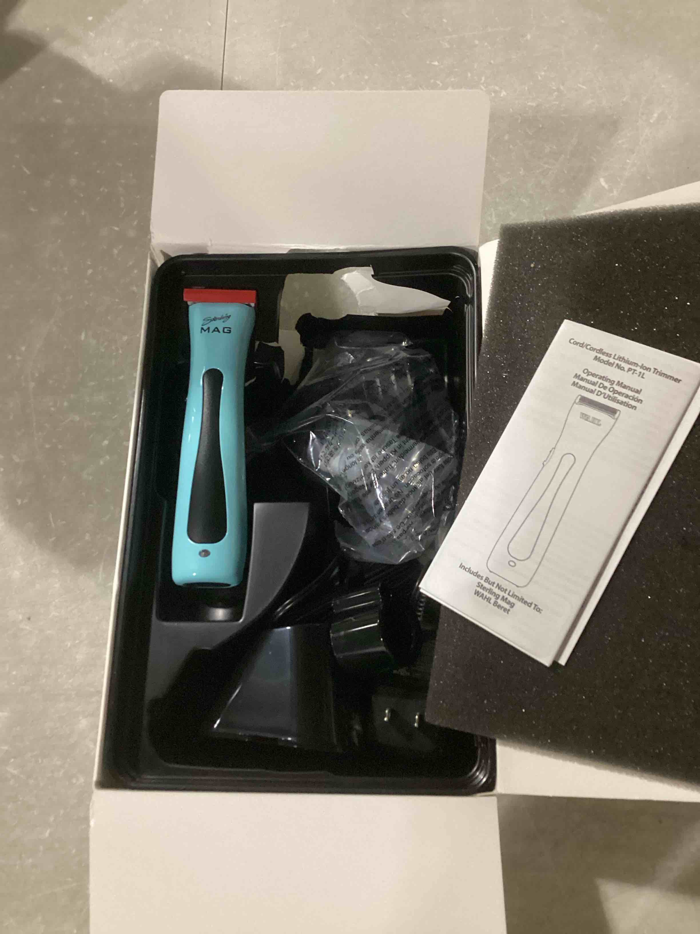 https://s3.amazonaws.com/lotting-images-prod/bidfta/GRA1629769_1745498145846.jpeg