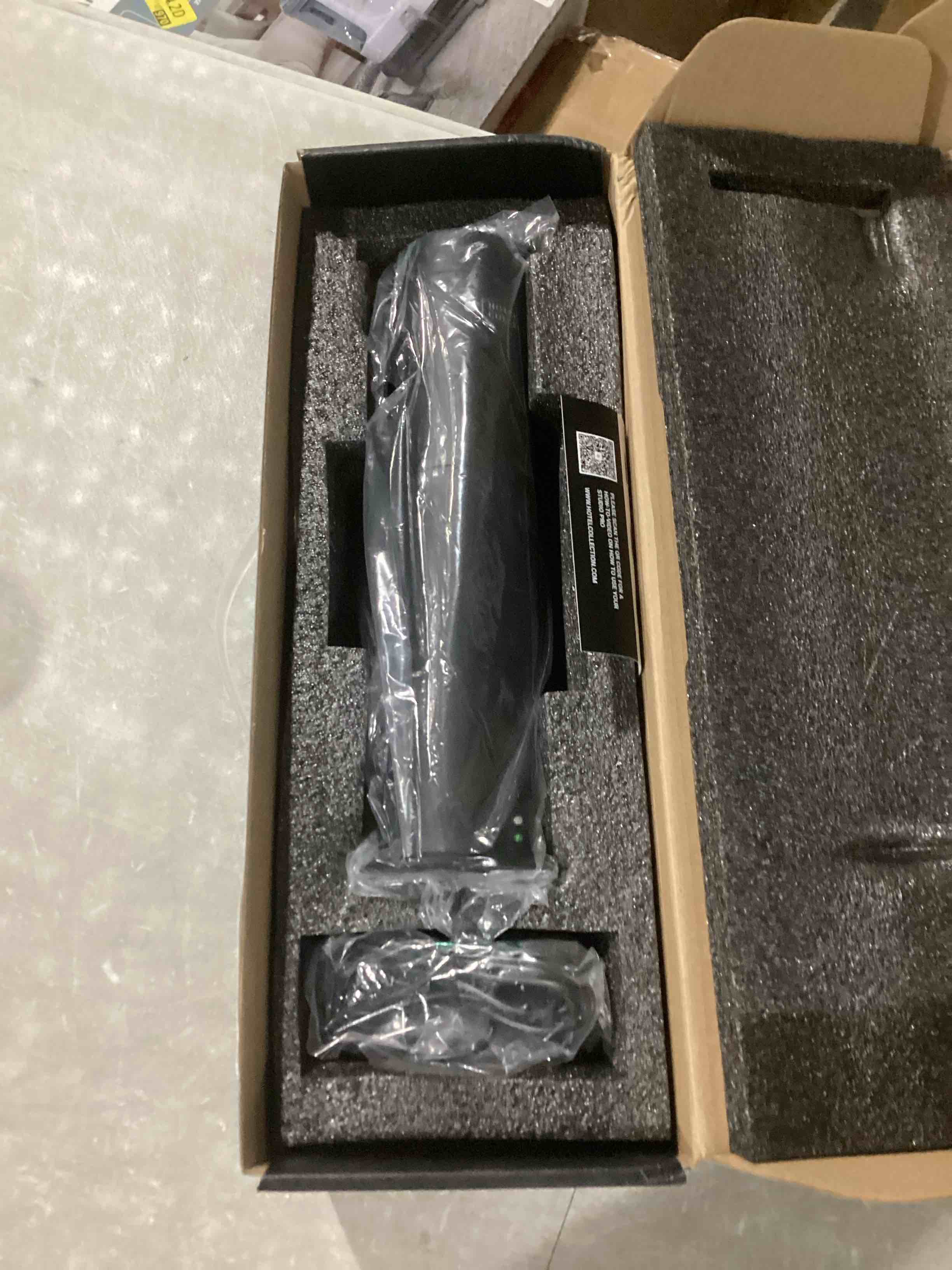 https://s3.amazonaws.com/lotting-images-prod/bidfta/GRA1629854_1745513171966.jpeg